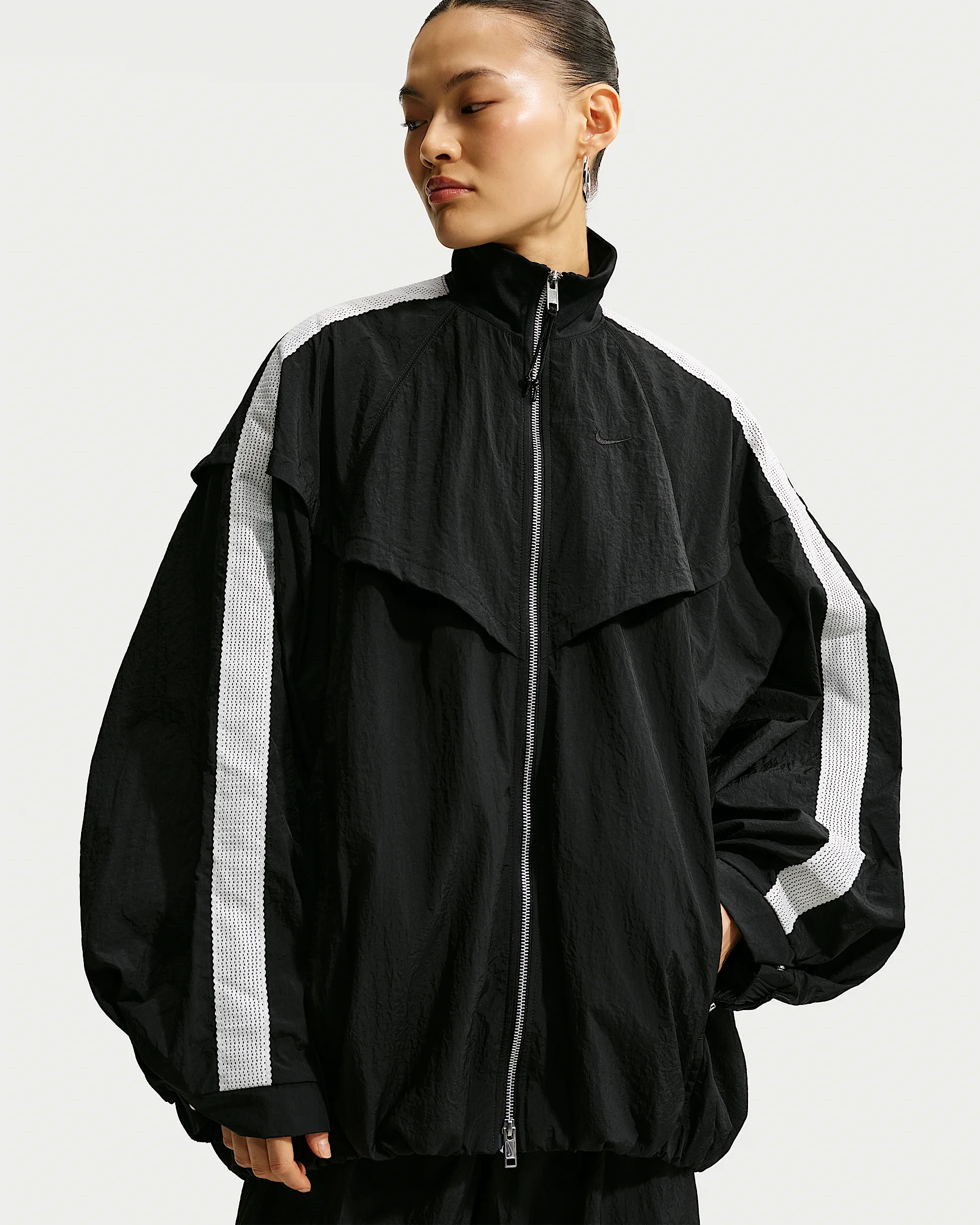 Nike Sportswear Women's Oversized Balloon Track Jacket - 1