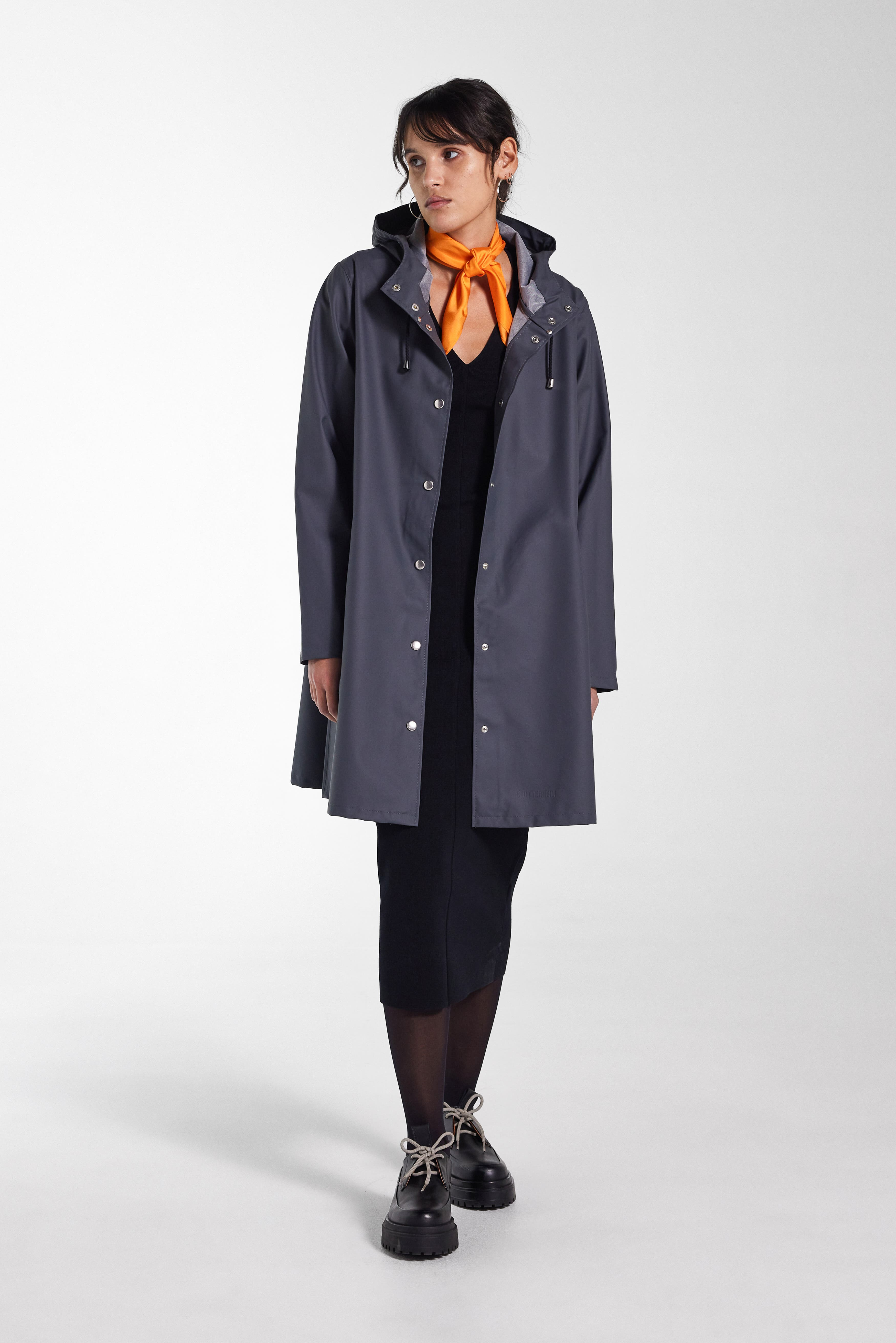 Stutterheim Mosebacke Lightweight Raincoat in Charcoal at Nordstrom - 7