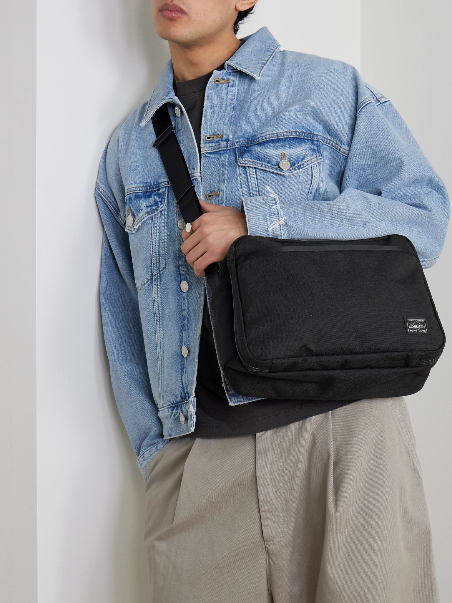 Hybrid Cordura® Nylon Messenger Bag Black - 2