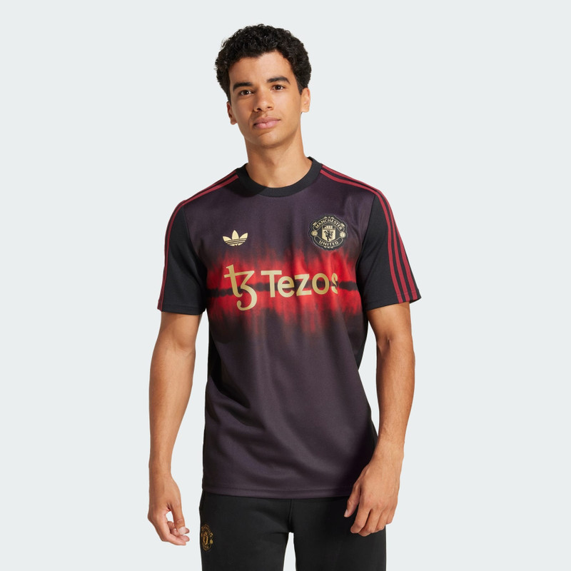 adidas Manchester United CNY Jersey outlook