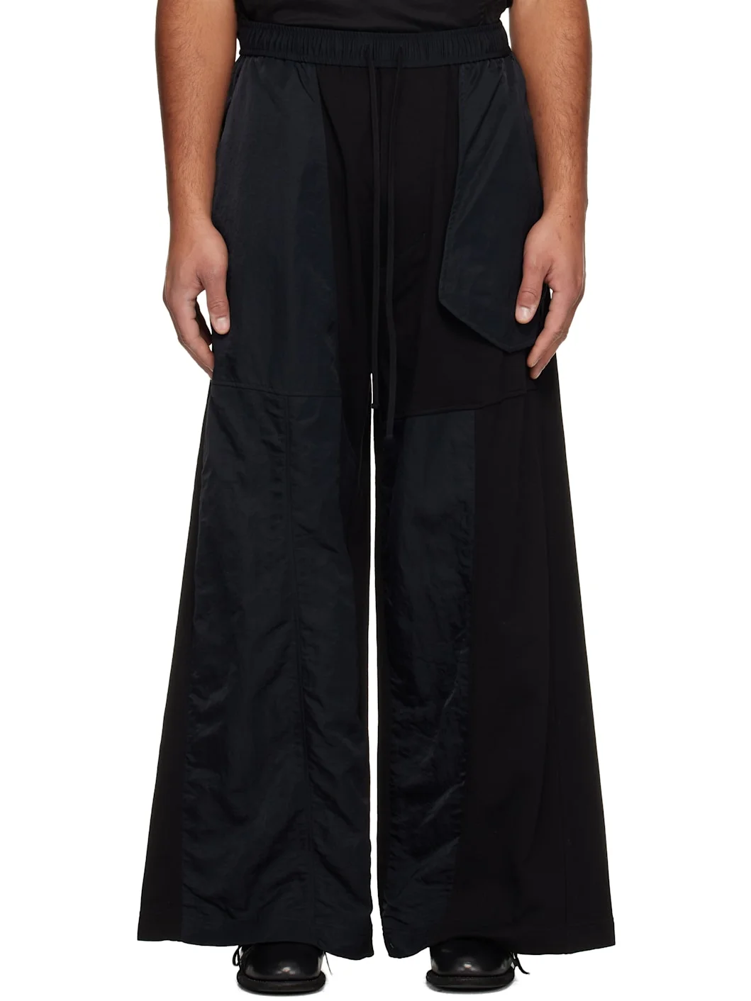 Black Outpost Wide Sweatpants - 1