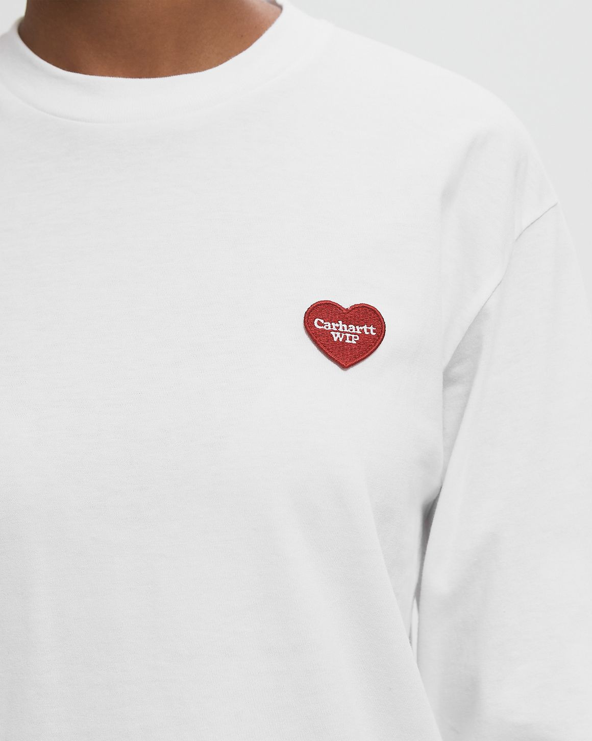 WMNS L/S Heart Patch Tee - 3