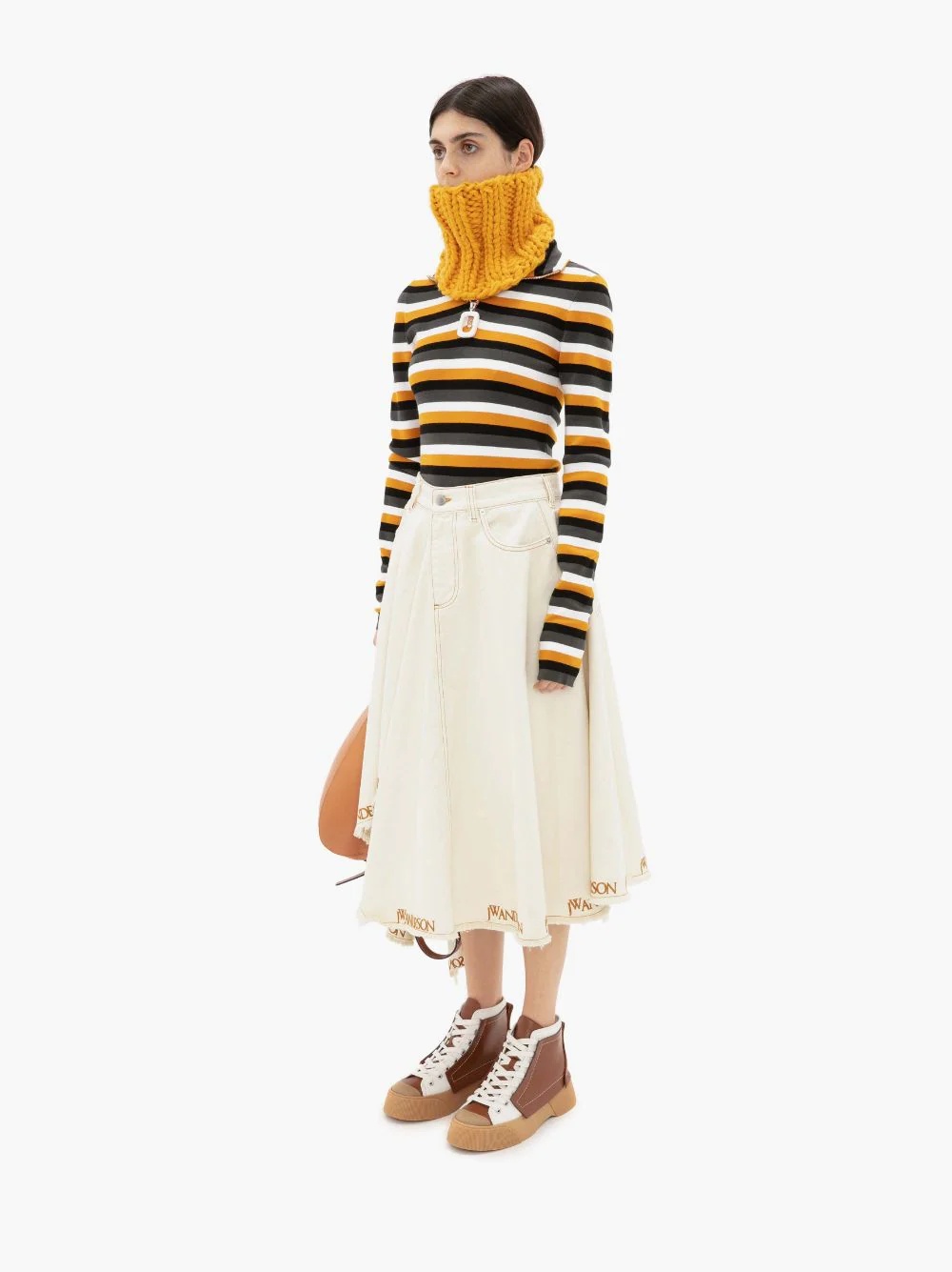 ASYMMETRIC LOGO HEM SKIRT - 3