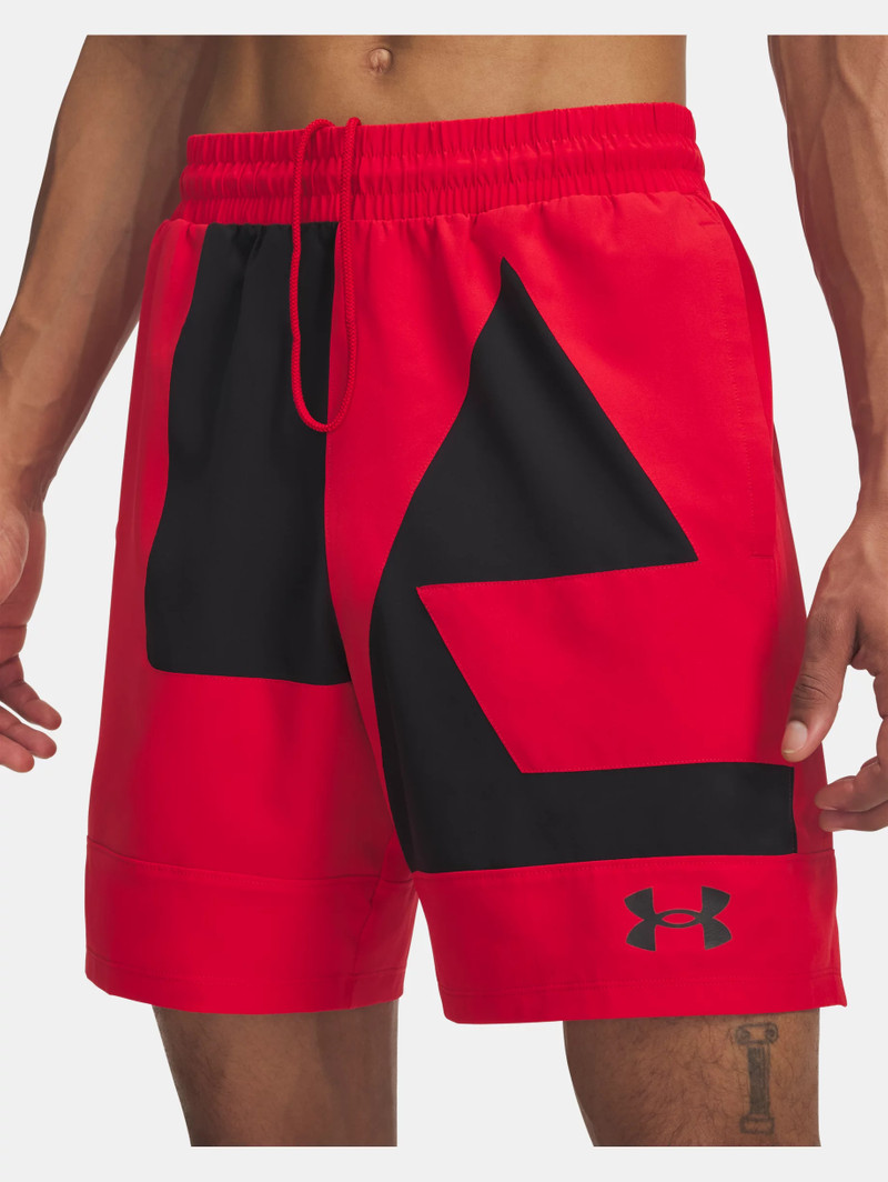 UA Zone Woven Graphic 4