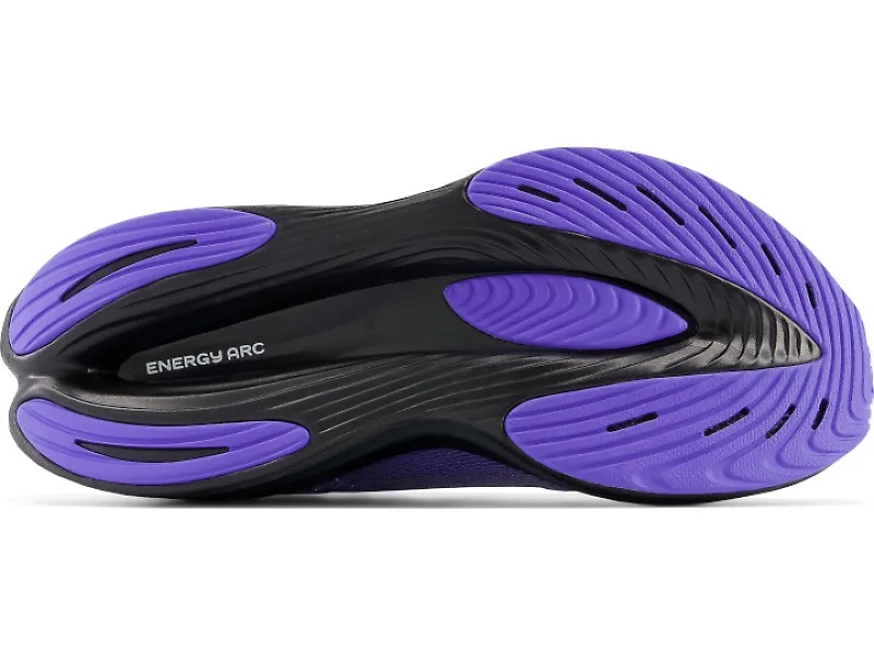 New Balance FuelCell SuperComp Elite v3 - 4