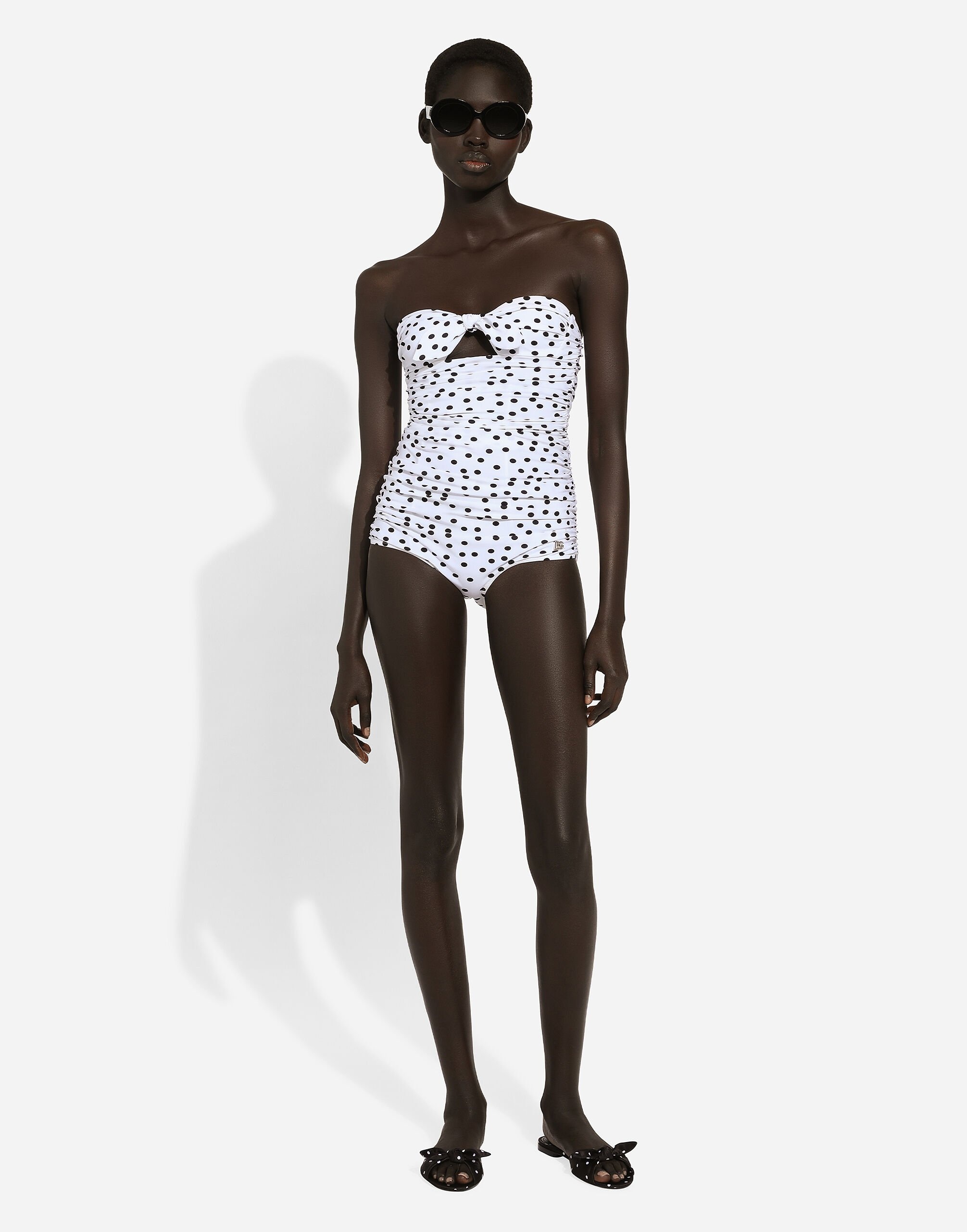 Polka-dot strapless one-piece swimsuit - 2