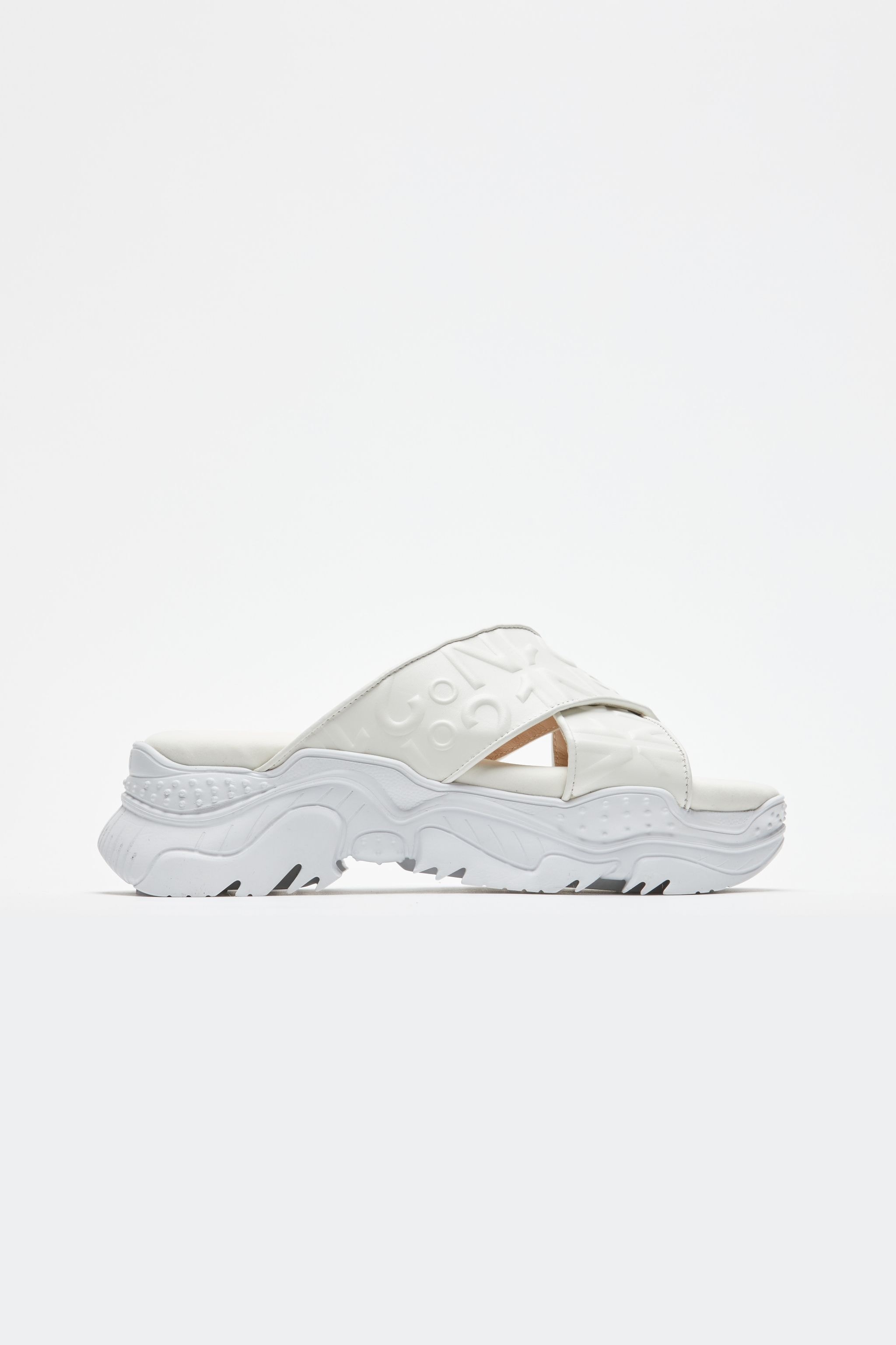 BILLY LOGO-EMBOSSED SANDALS - 1