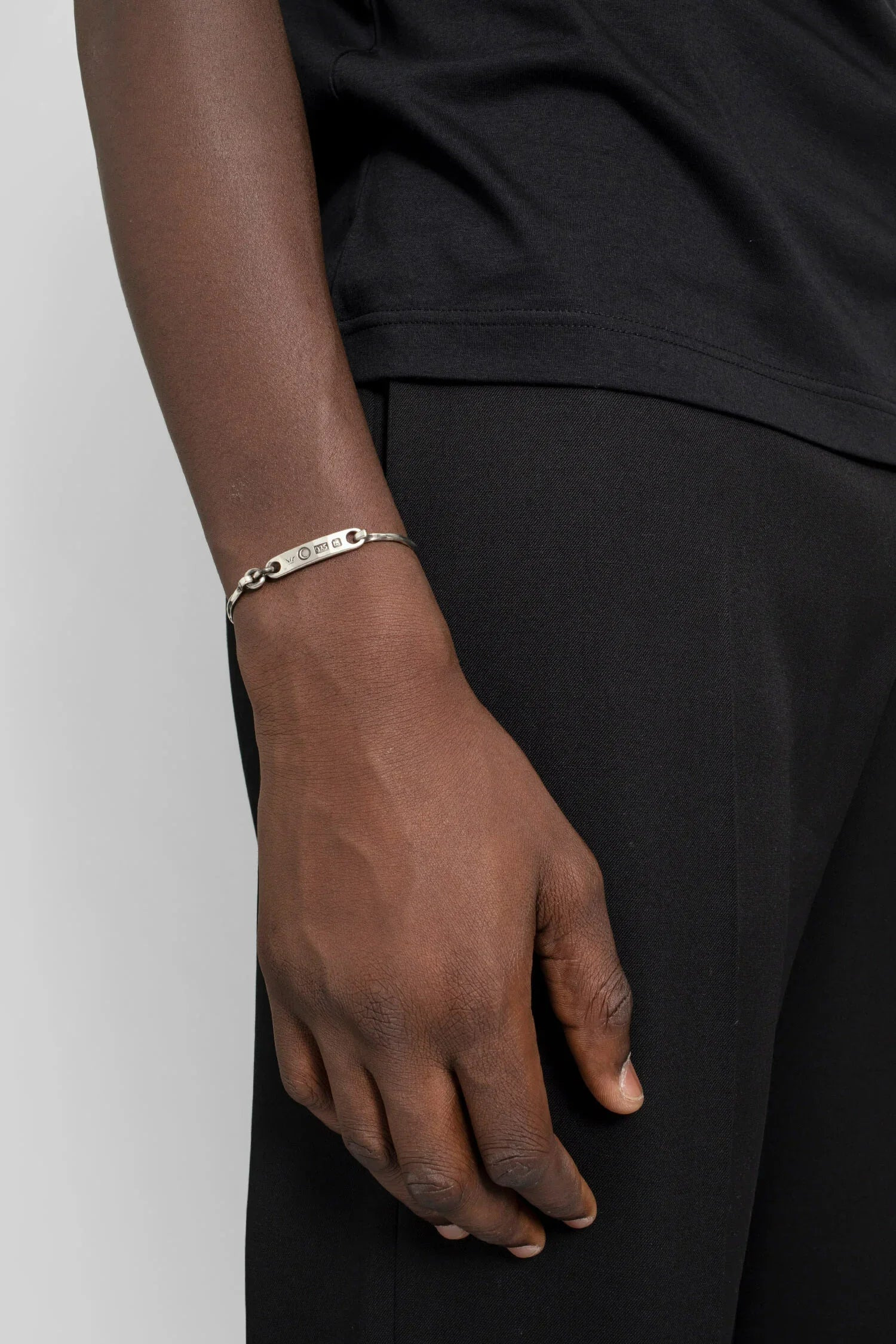 Tag-Stamped-Bracelet - 5