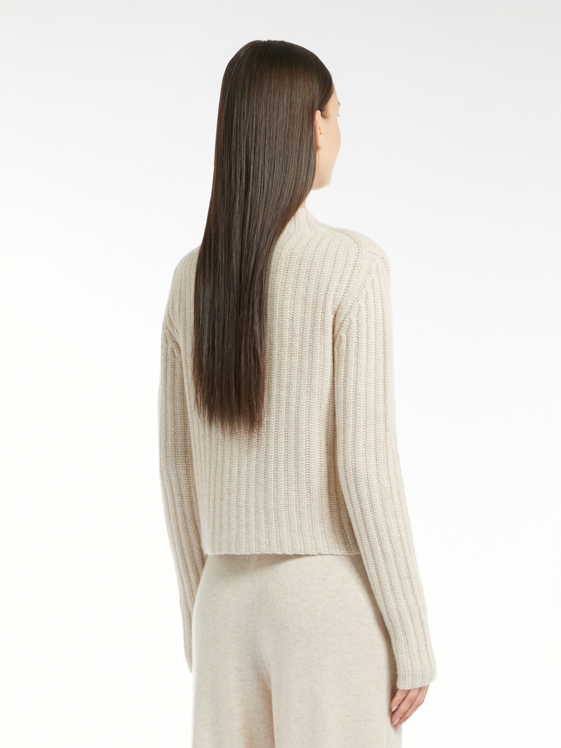 ALOA Boxy wool and cashmere jumper - 4