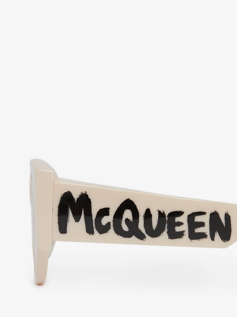 Women's McQueen Graffiti Oval Sunglasses in White/yellow - 4