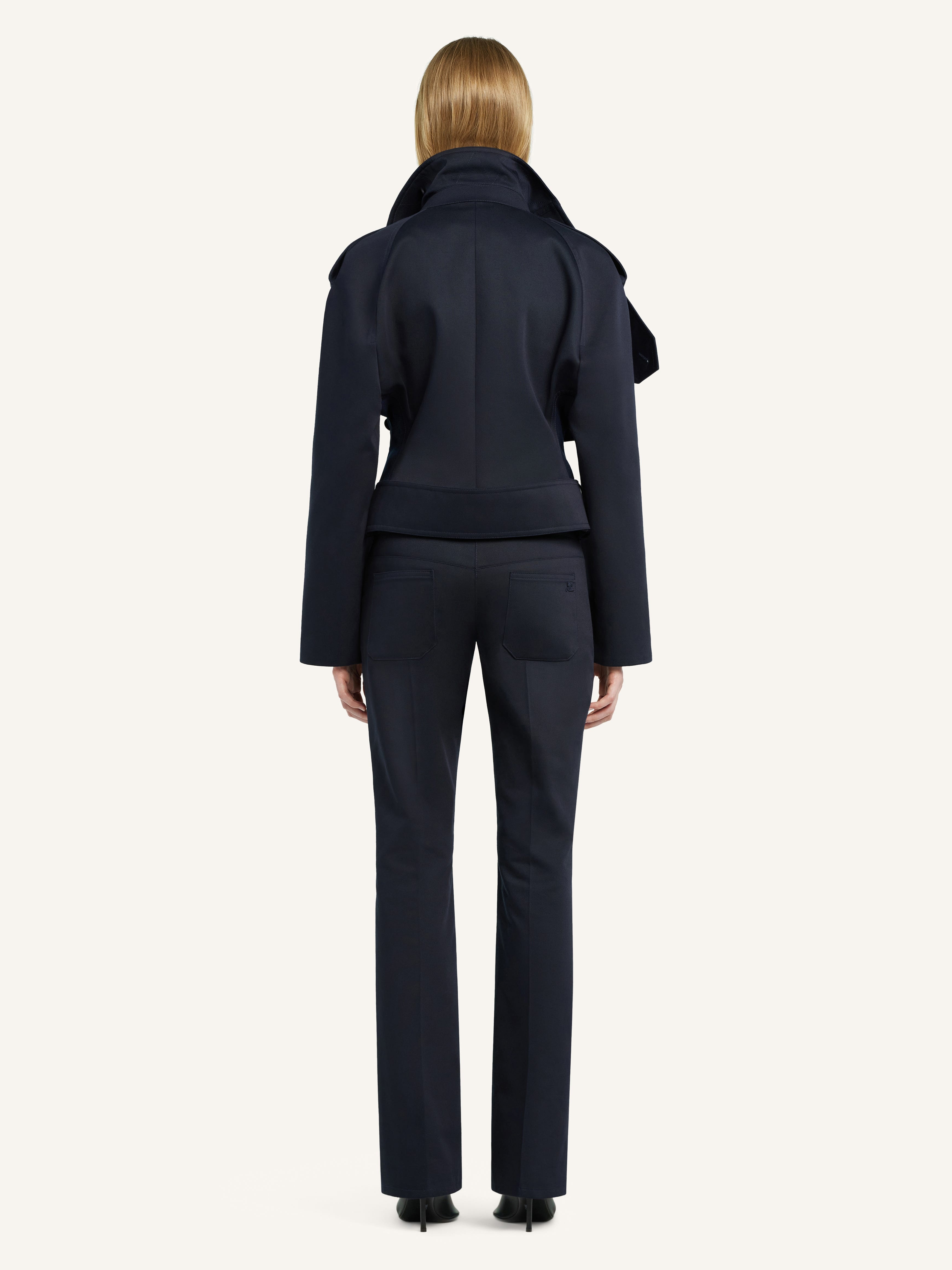 SHORT OBLIQUE TRENCH COAT - 4