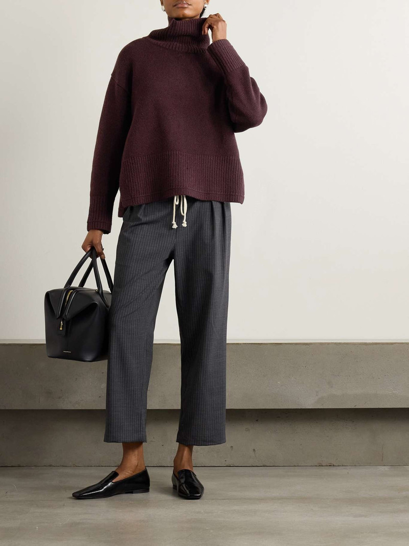 MARIA McMANUS Swing recycled-cashmere and organic cotton-blend turtleneck sweater Burgundy outlook