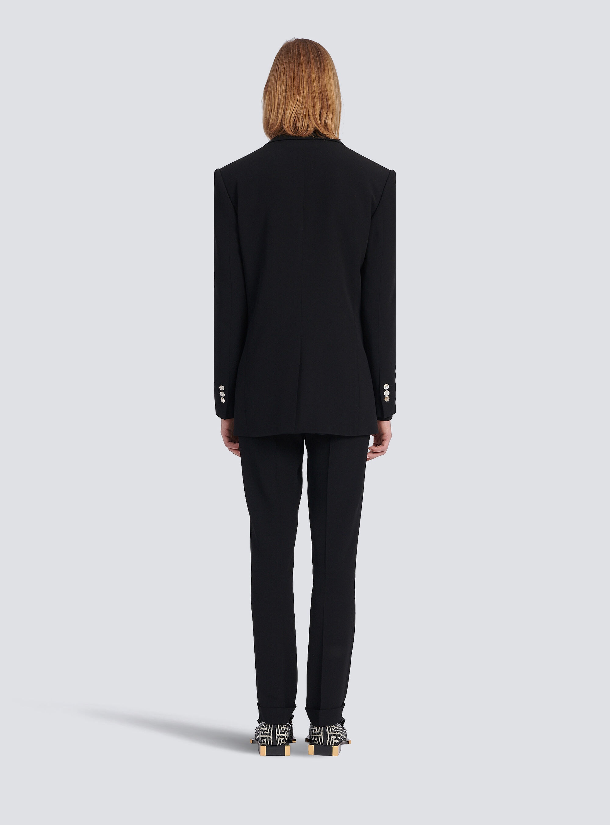 Crepe blazer with double-breasted silver-tone buttoned fastening and Balmain monogram collar - 4