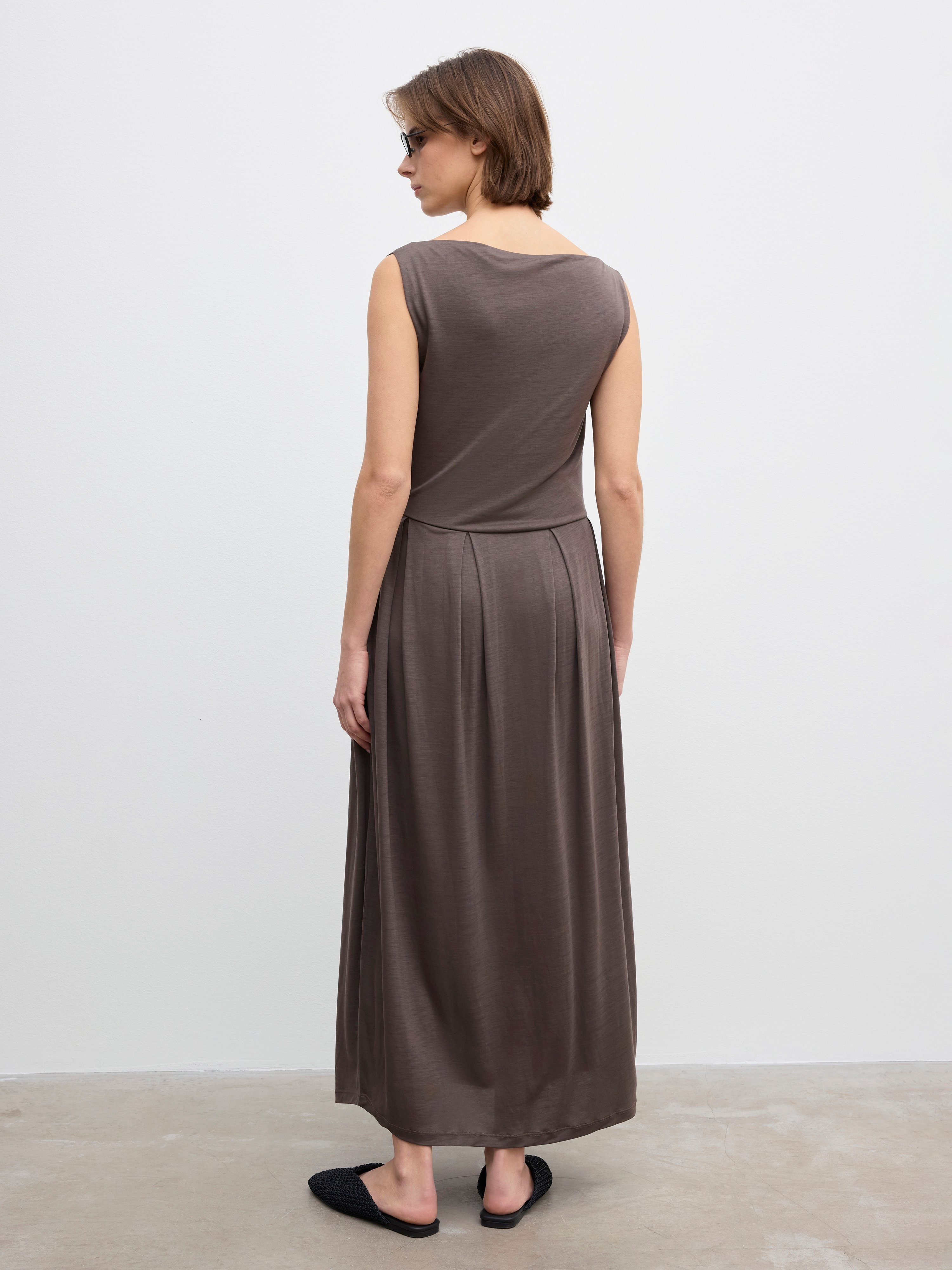 Square neck dress - 5