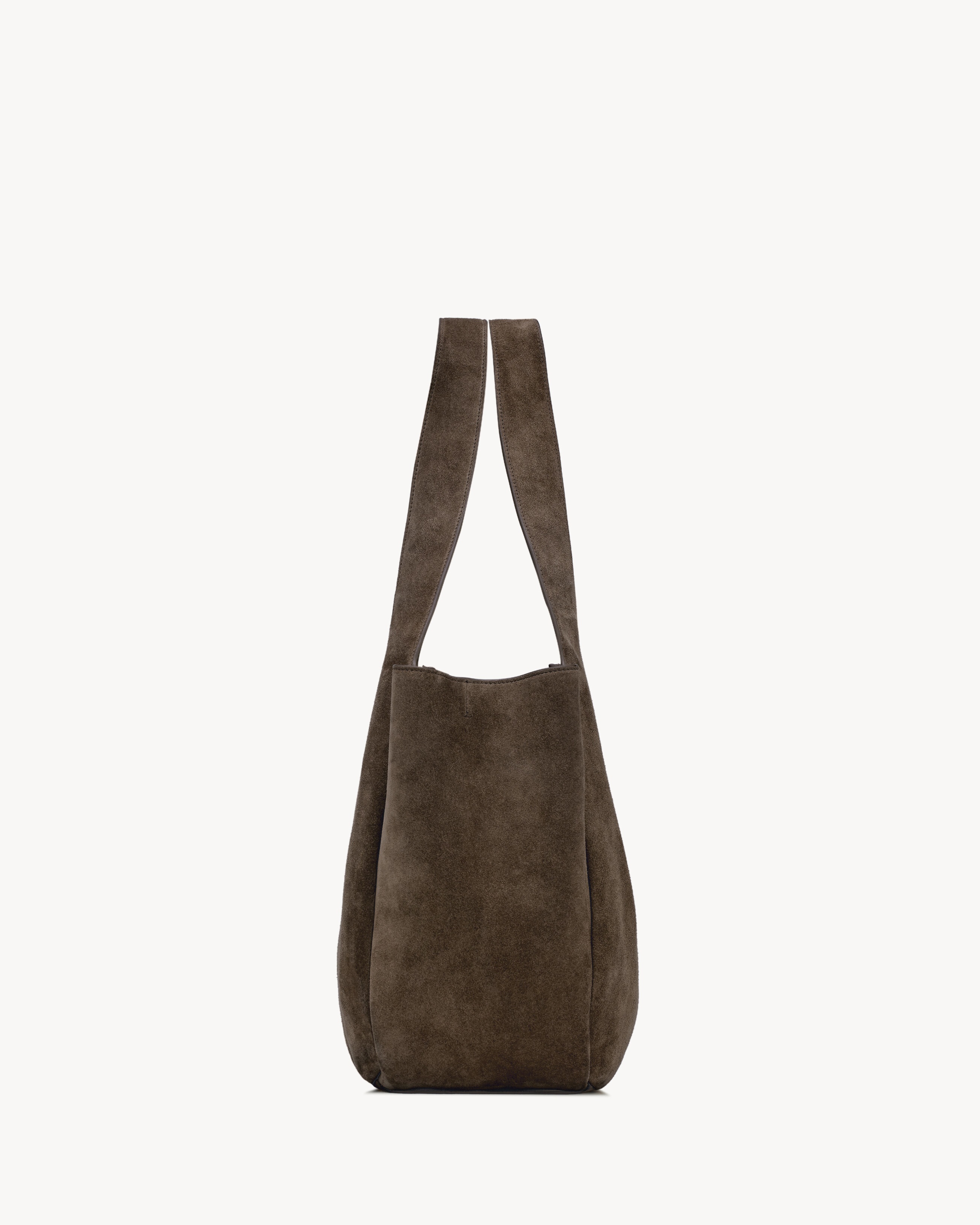 LE 5 À 7 BEA IN SUEDE - 5