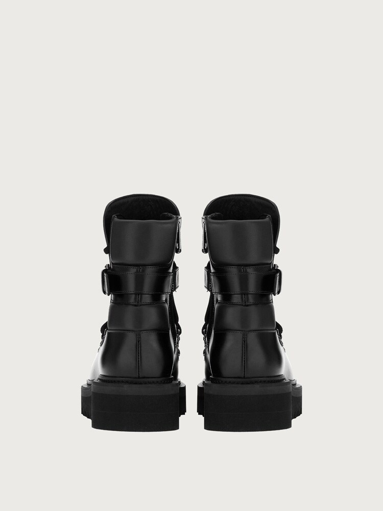HIKING BOOT - 4