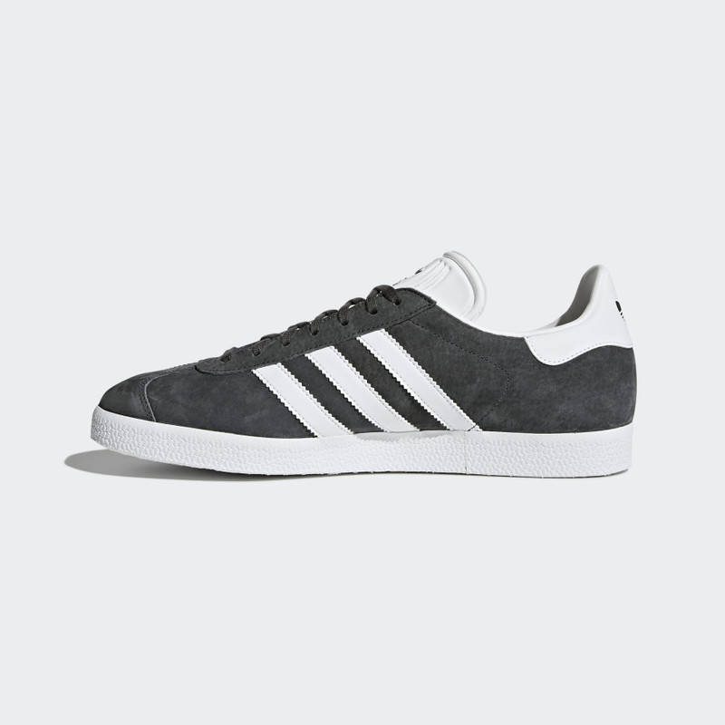adidas Gazelle Shoes outlook