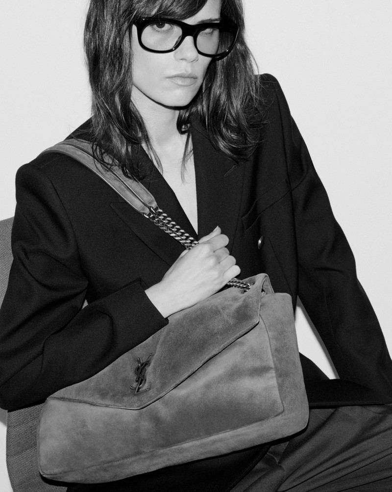 SAINT LAURENT CALYPSO LARGE IN SUEDE outlook