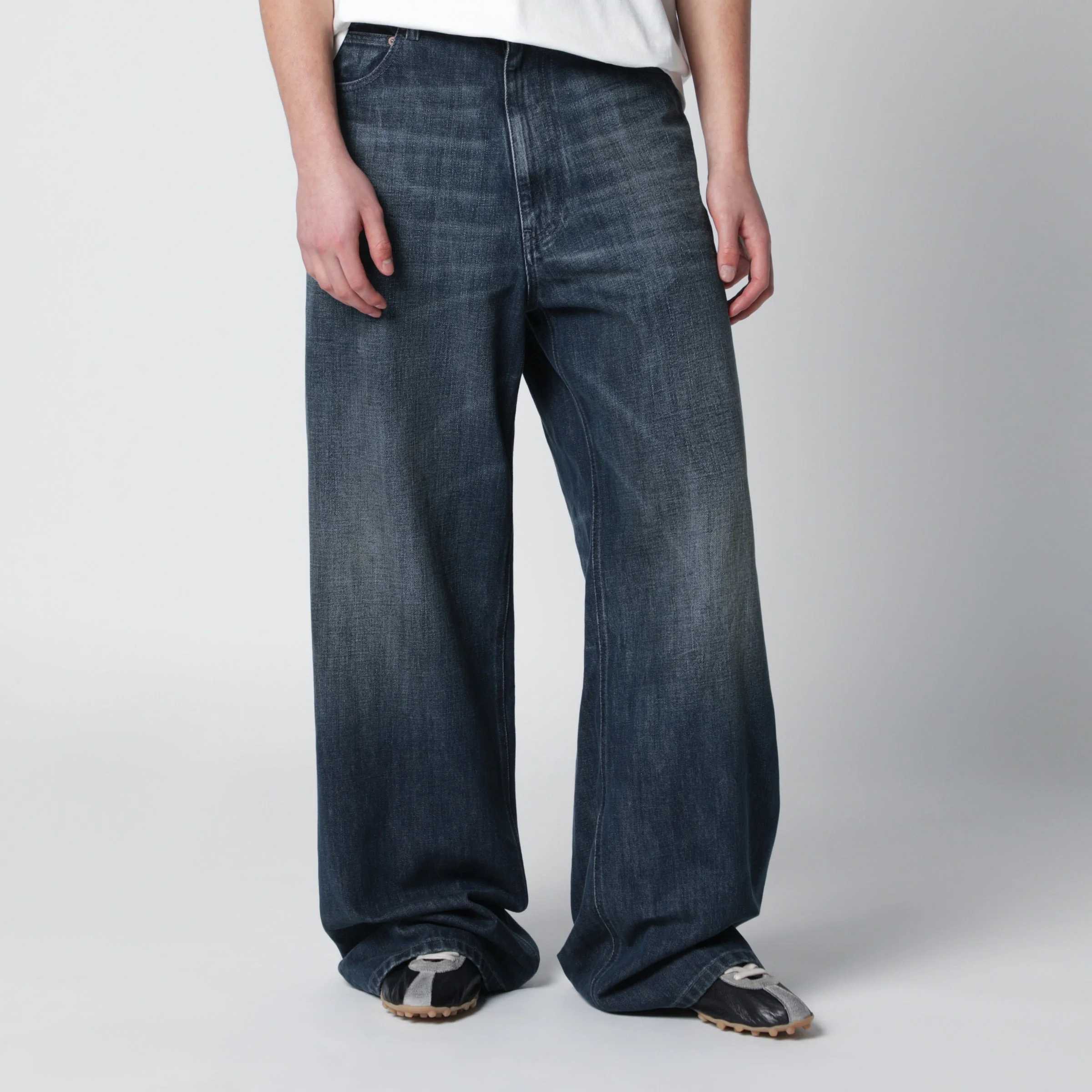 Wide blue washed denim jeans - 1