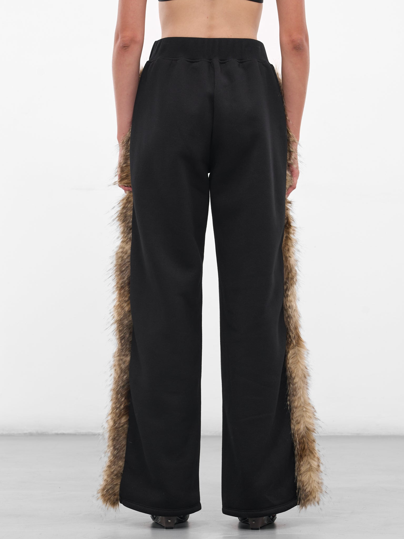 Black Fur Trim Patch Sweatpants - 3