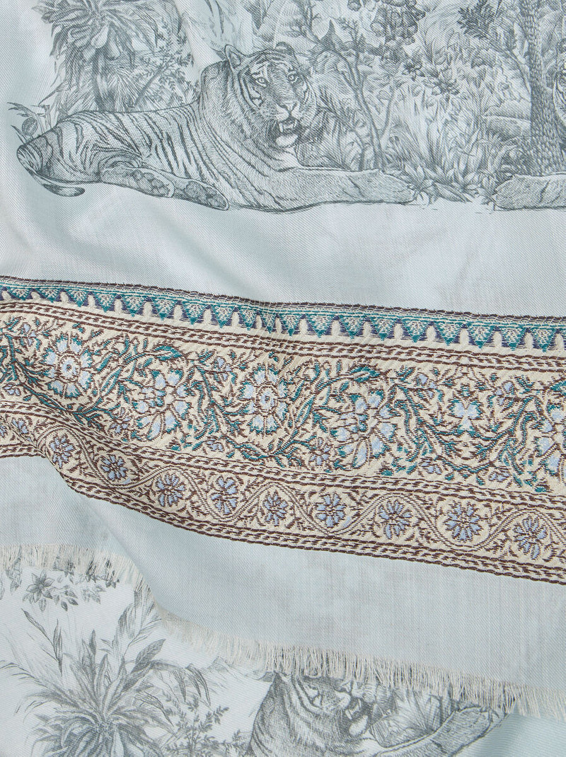 PRINTED SILK AND WOOL SCARF 3