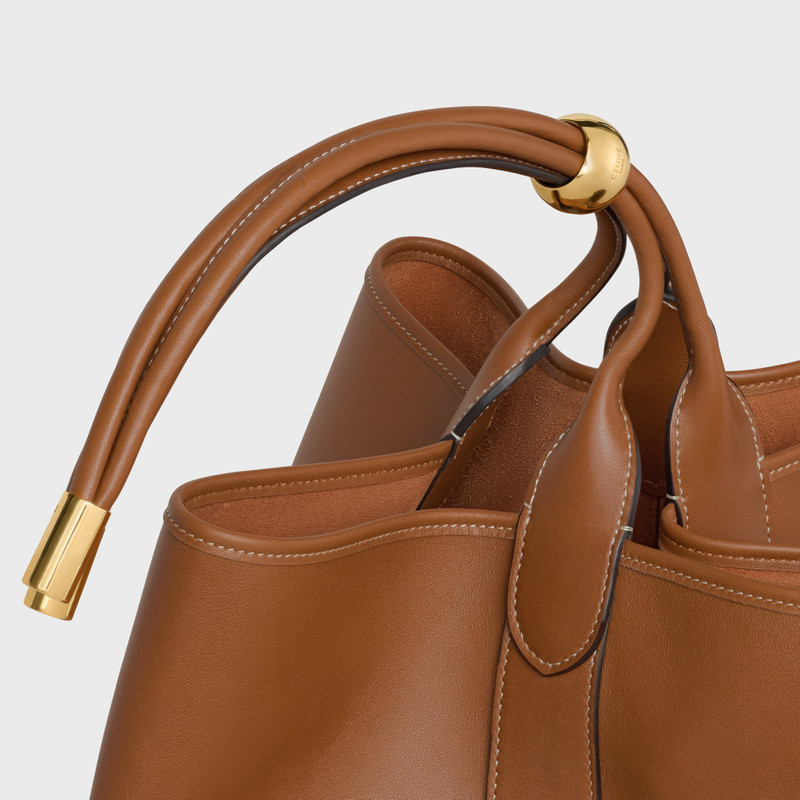 LARGE DROP BUCKET BAG IN SUPPLE SMOOTH CALFSKIN 4