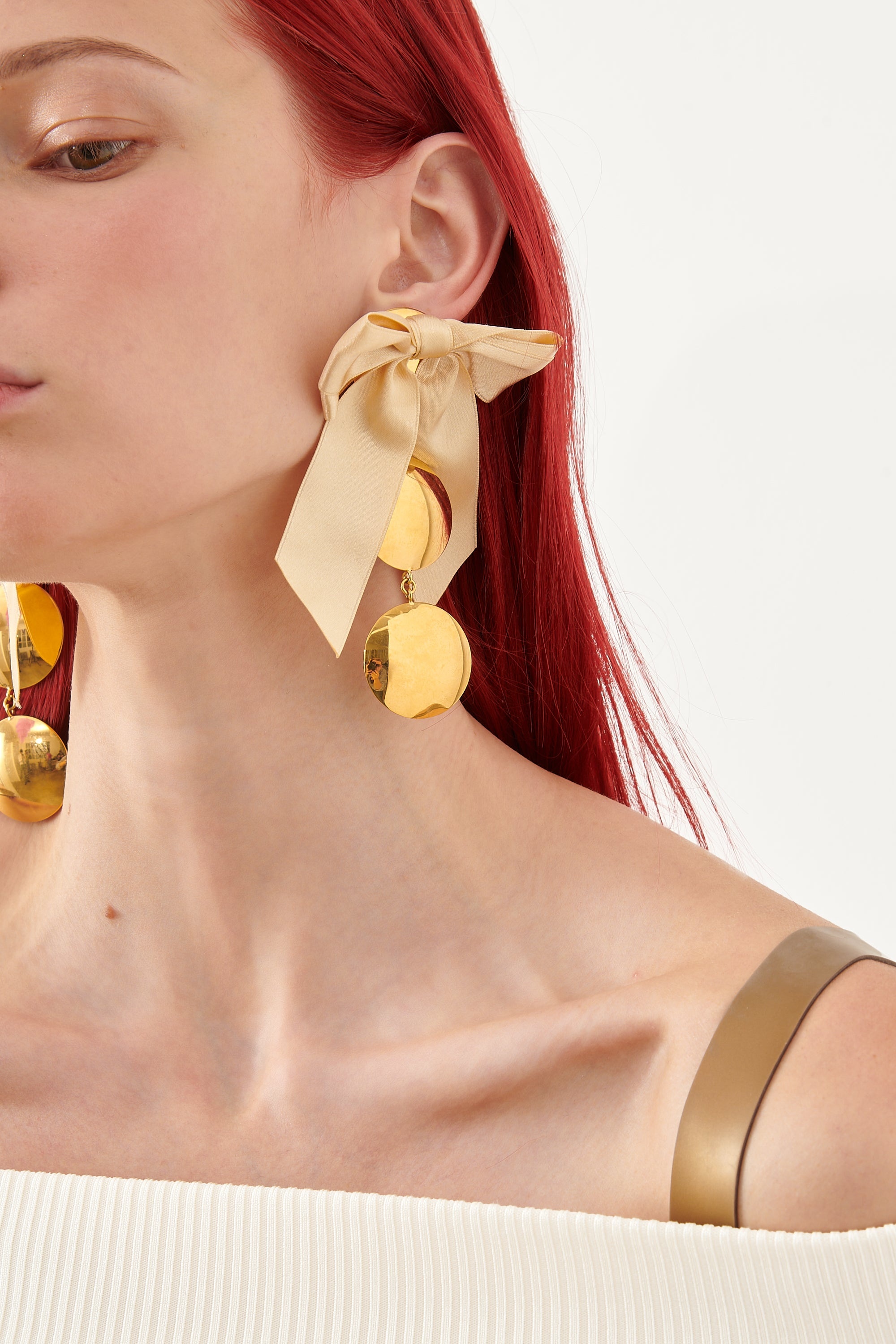 NUCLEAR BOW EARRINGS GOLD - 2
