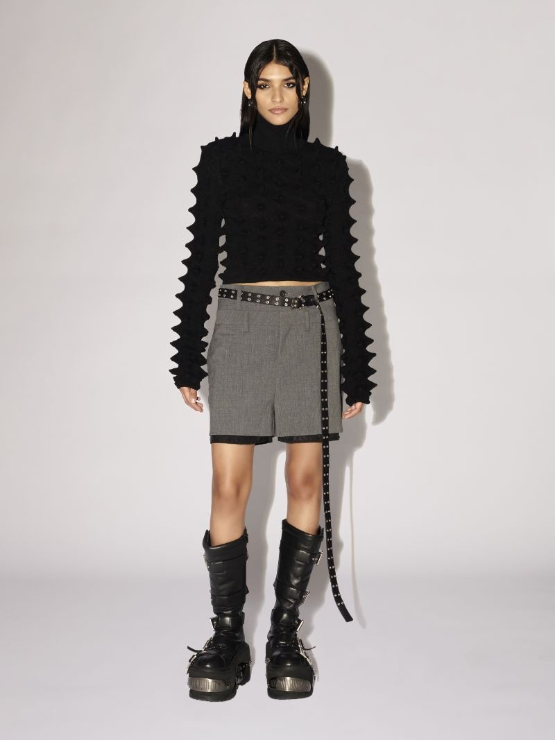 Ambush CROPPED SPIKES TURTLENECK outlook