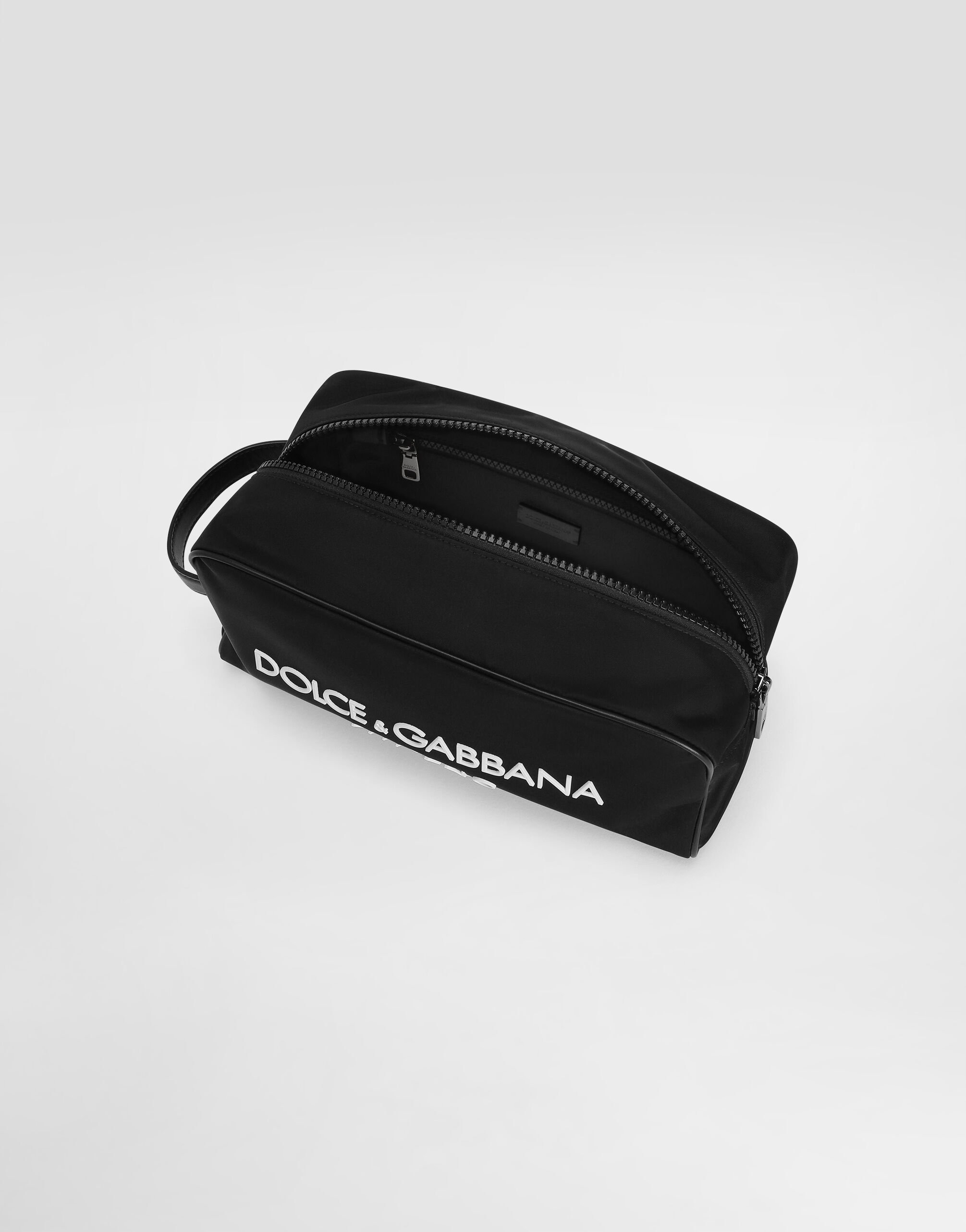 Nylon toiletry bag with rubberized logo - 4