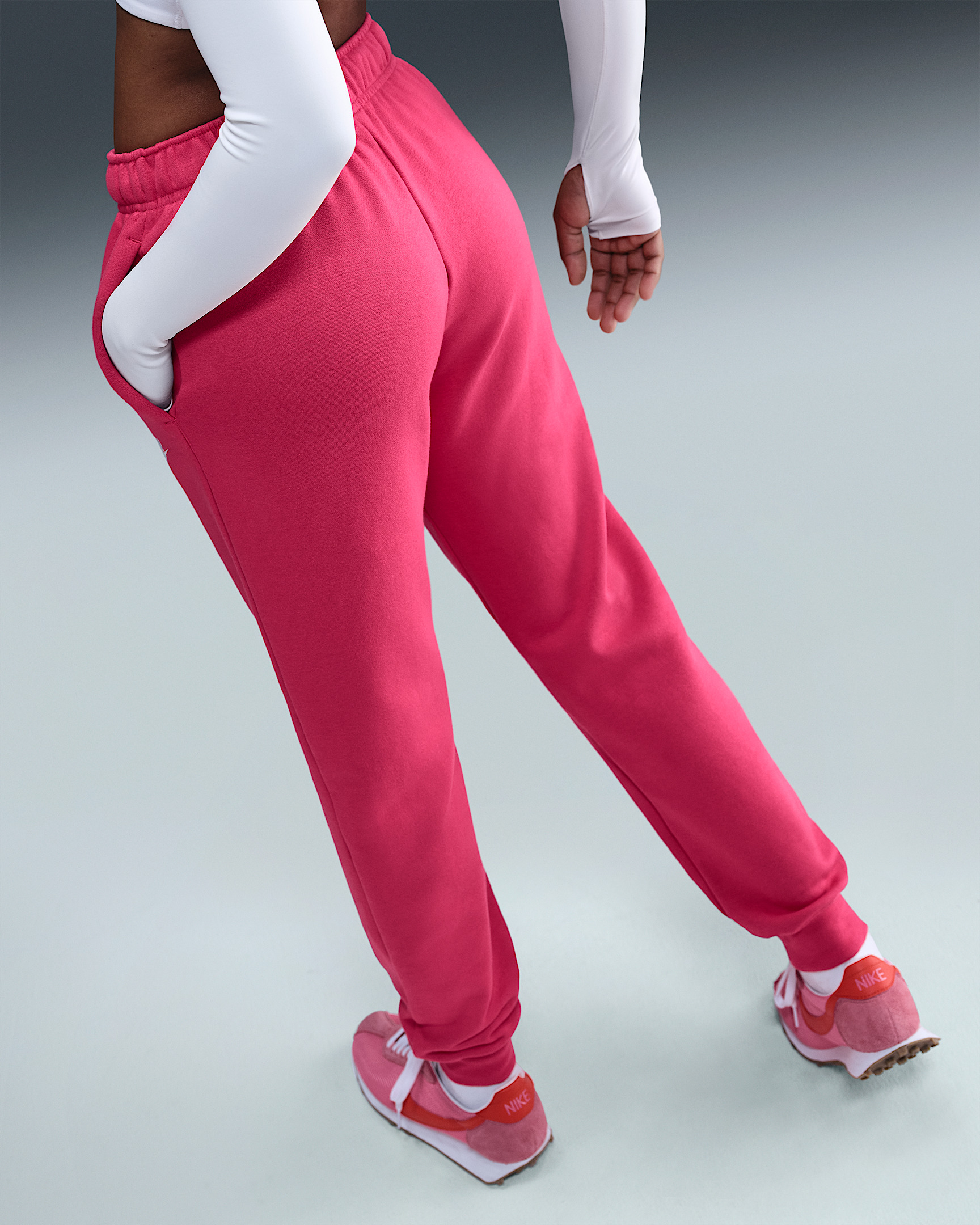 Nike Sportswear Club Fleece Women's Mid-Rise Joggers - 3
