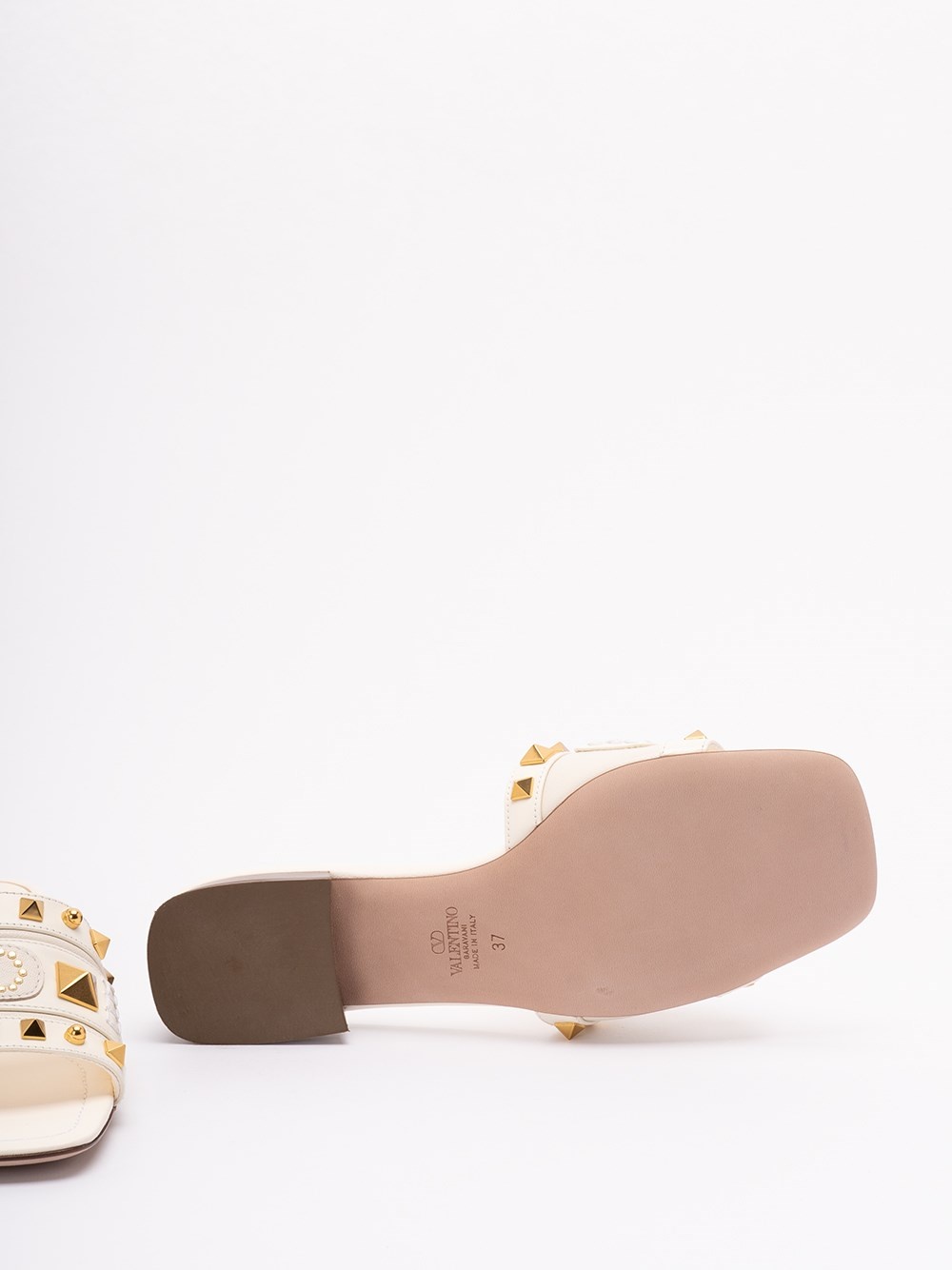 【関税込み】VALENTINO \"Plaster Caster\" slides Plaster Caster studded suede slides in brown - Valentino