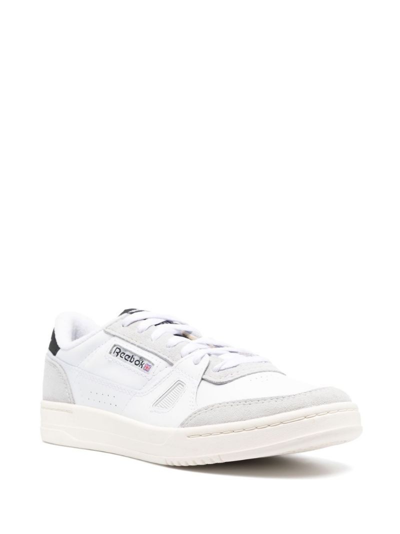 logo-patch low-top sneakers - 2