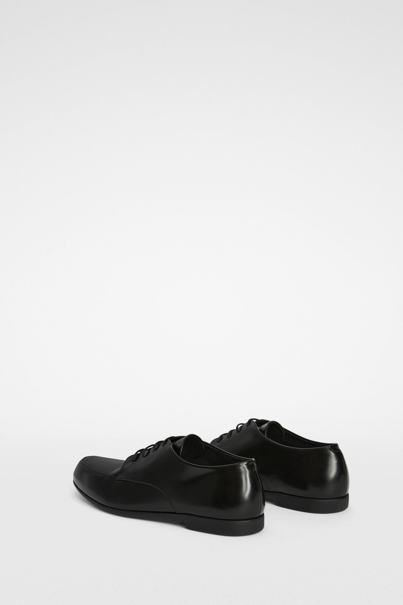 Lace-Up Shoe 5