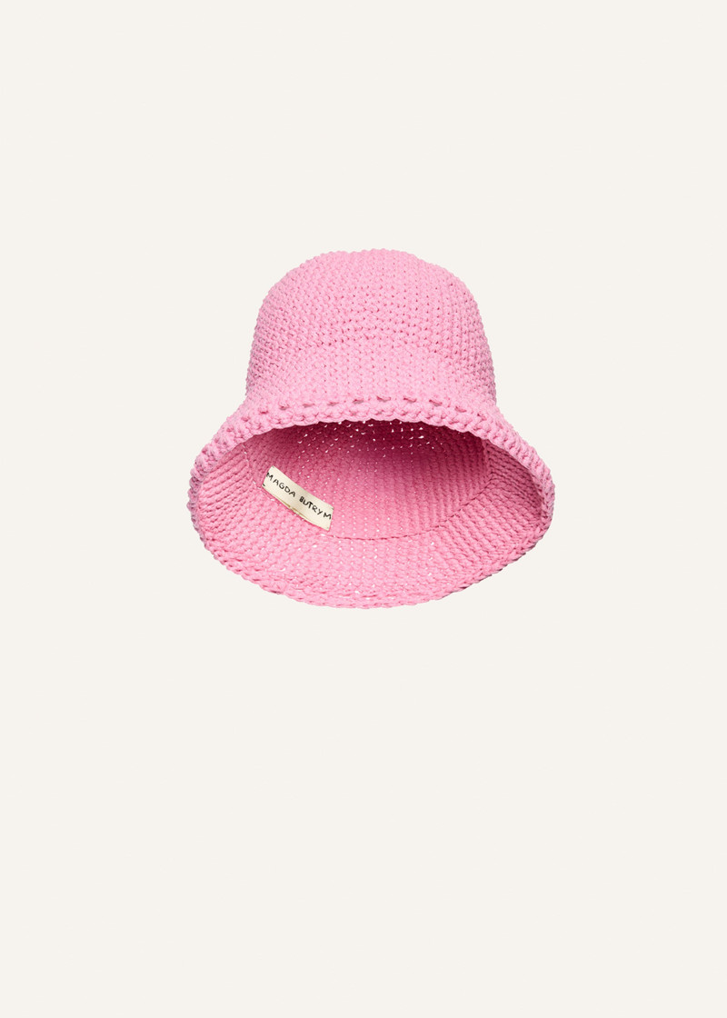 Crochet bucket hat in pink 1