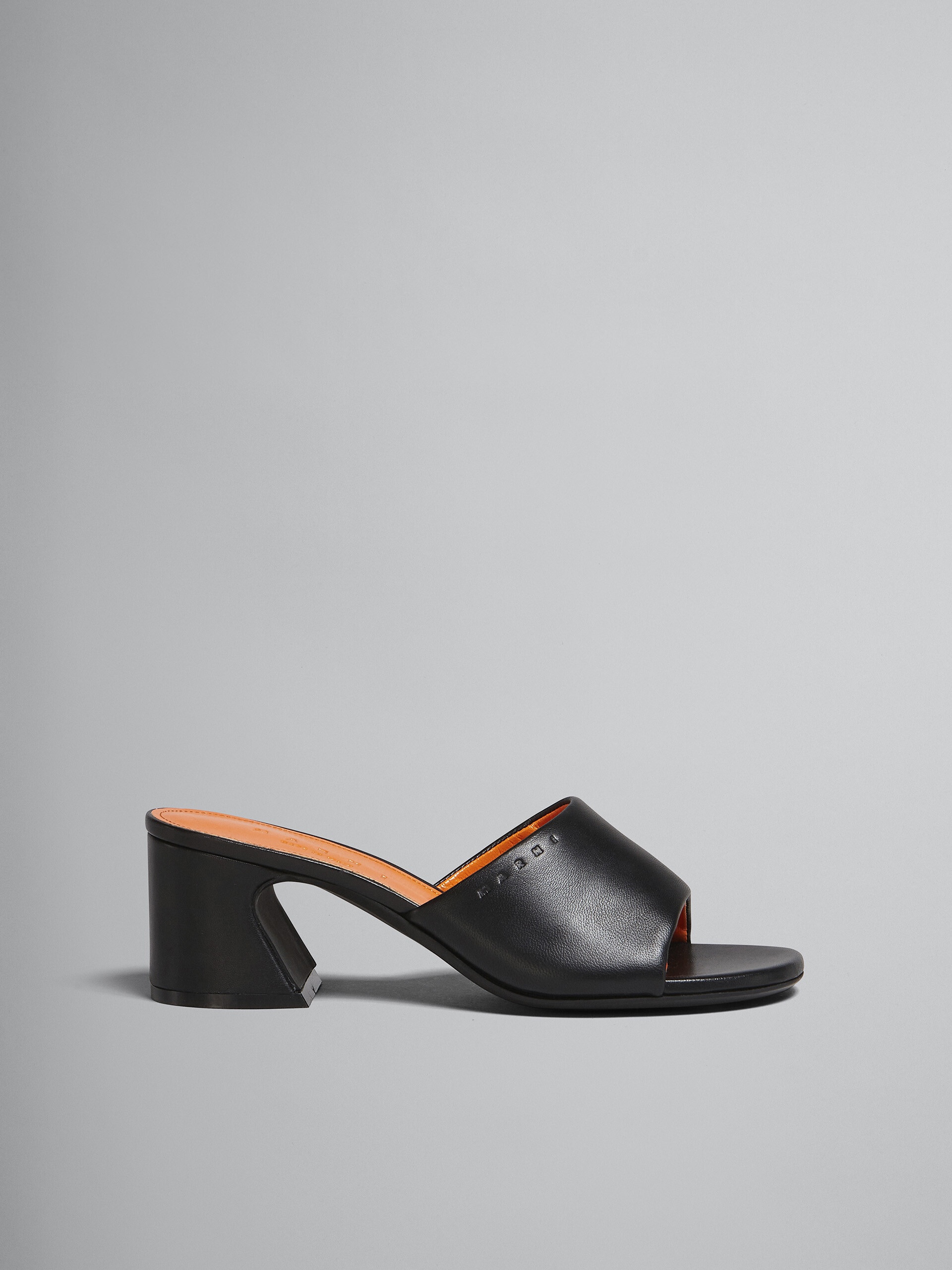 BLACK LEATHER SANDAL - 1