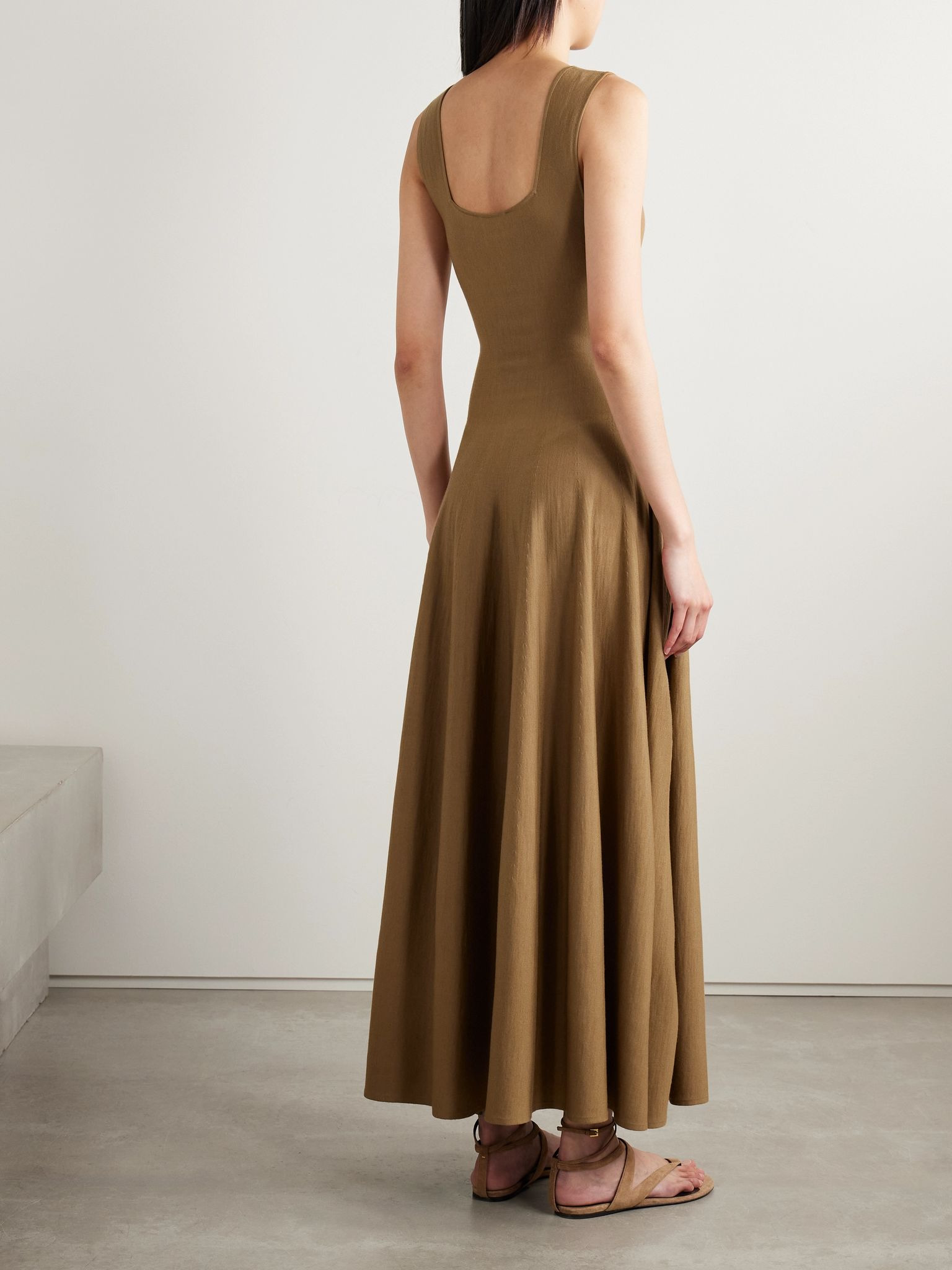 Jodie pleated wool midi dress Tan - 3