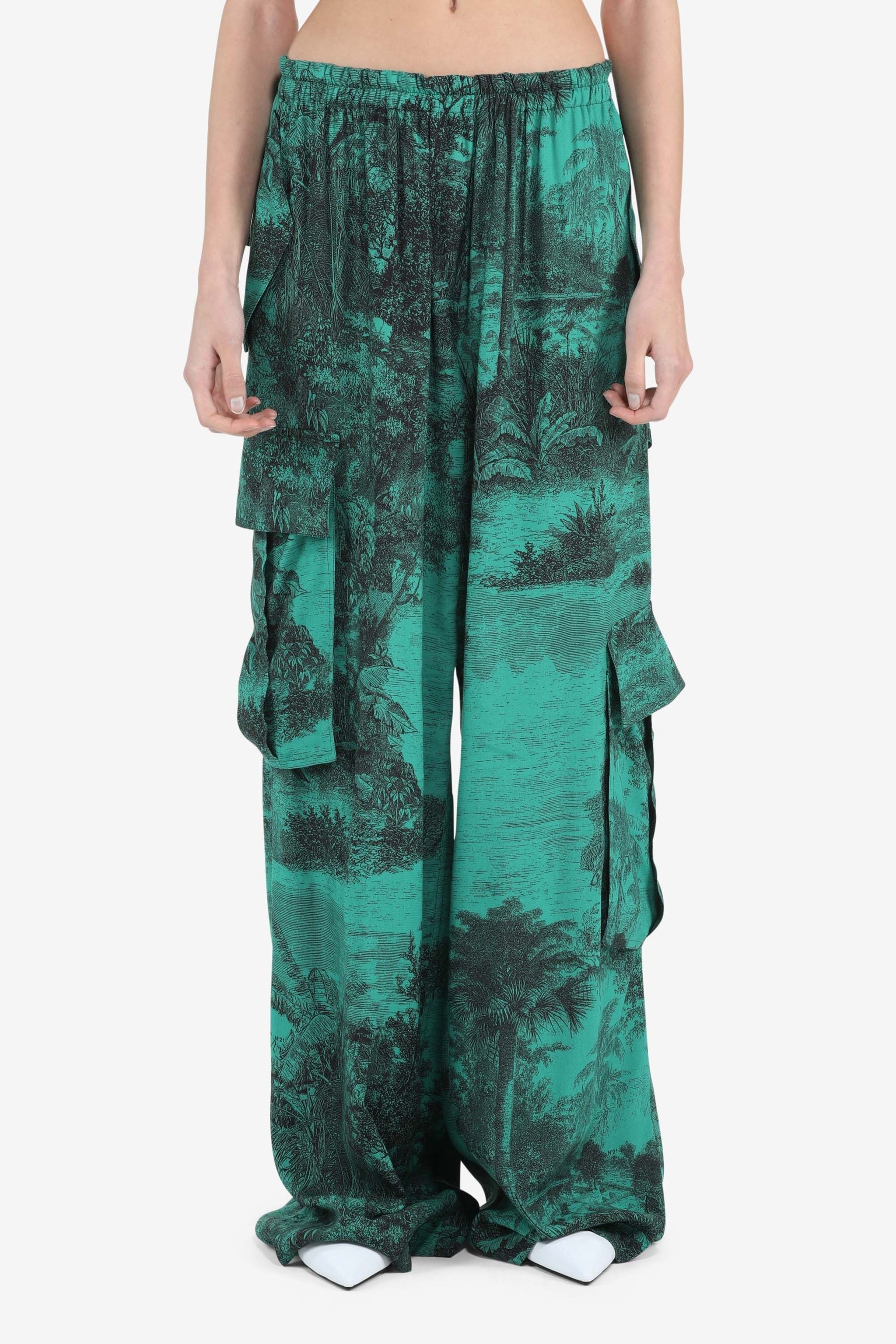 LANDSCAPE-PRINT CARGO TROUSERS - 1