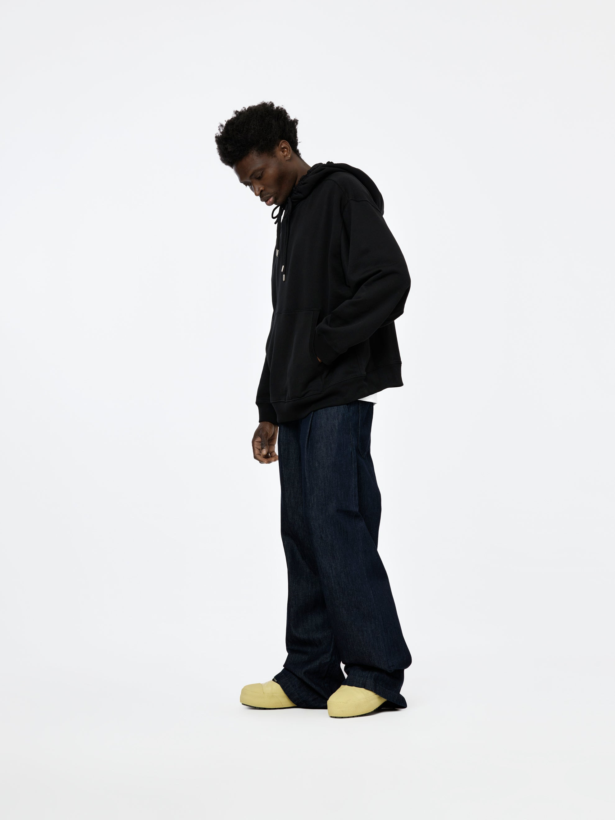HAXEL HOODIE (BLACK) - 4