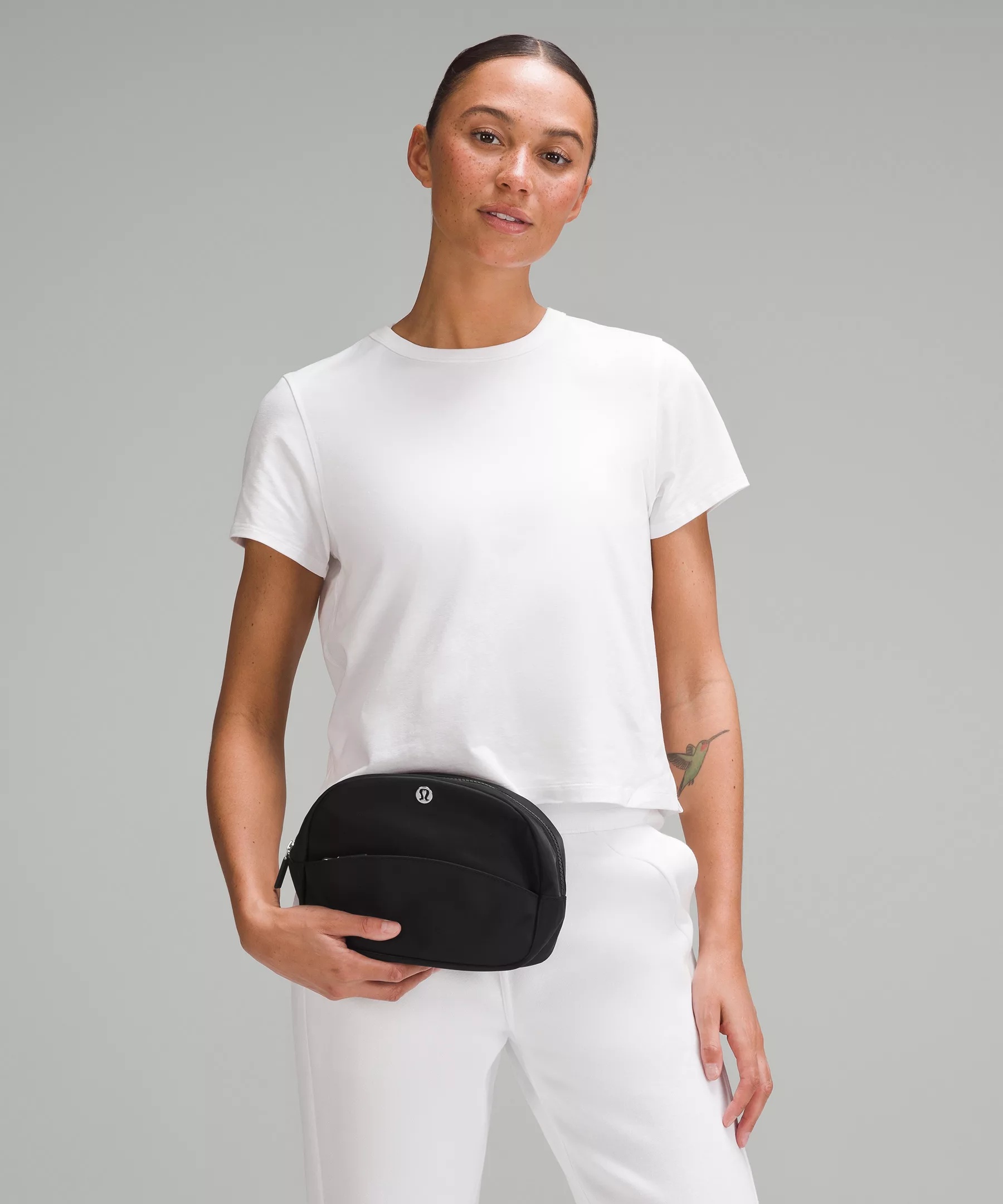 lululemon City Essentials Pouch 2L | REVERSIBLE