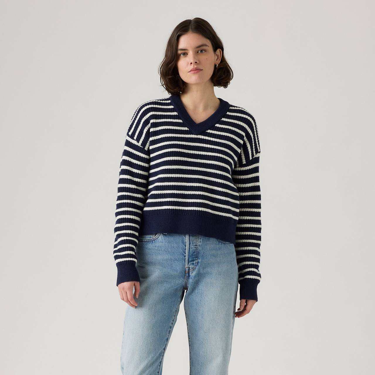 REESE V-NECK SWEATER - 2