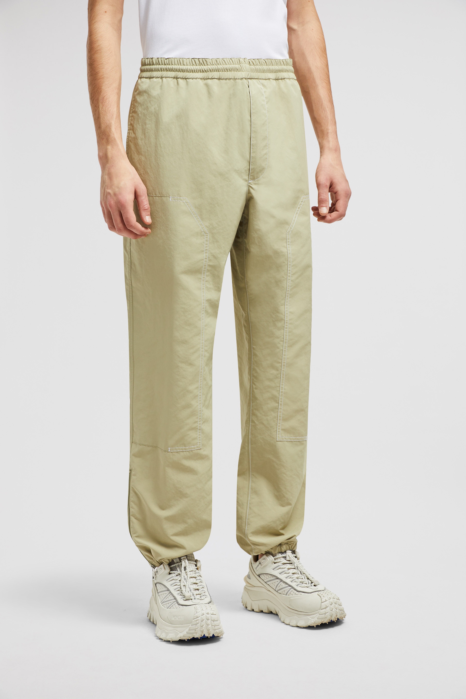 Embroidered Logo Patch Jogging Pants - 3
