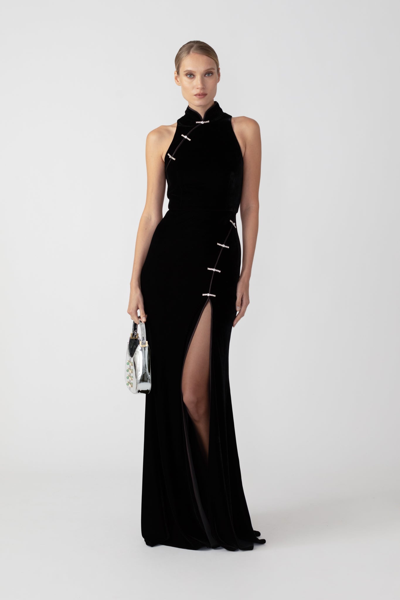 ARIANA VELVET GOWN - 4