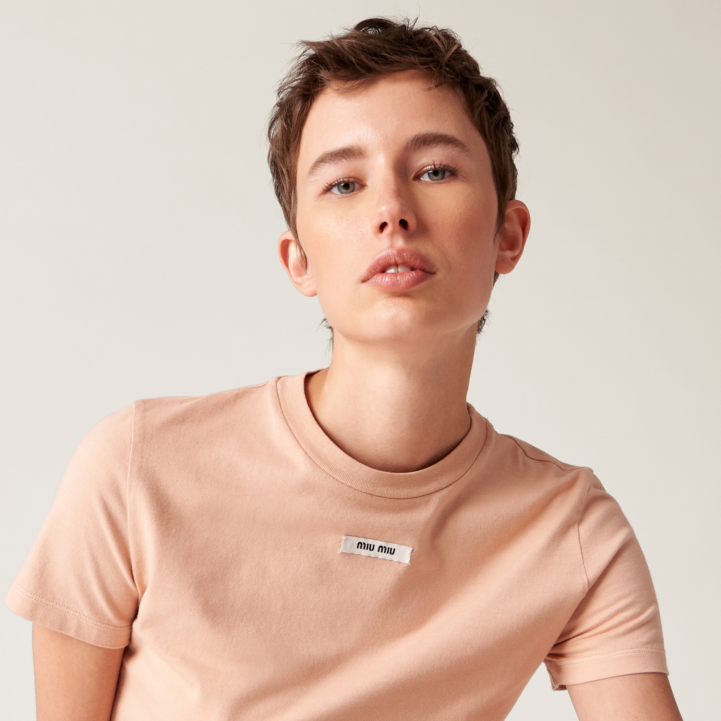 Tシャツ・カットソー MIU MIU Cotton reversible T-shirt Miu Miu Cotton T-shirt | miumiu | REVERSIBLE