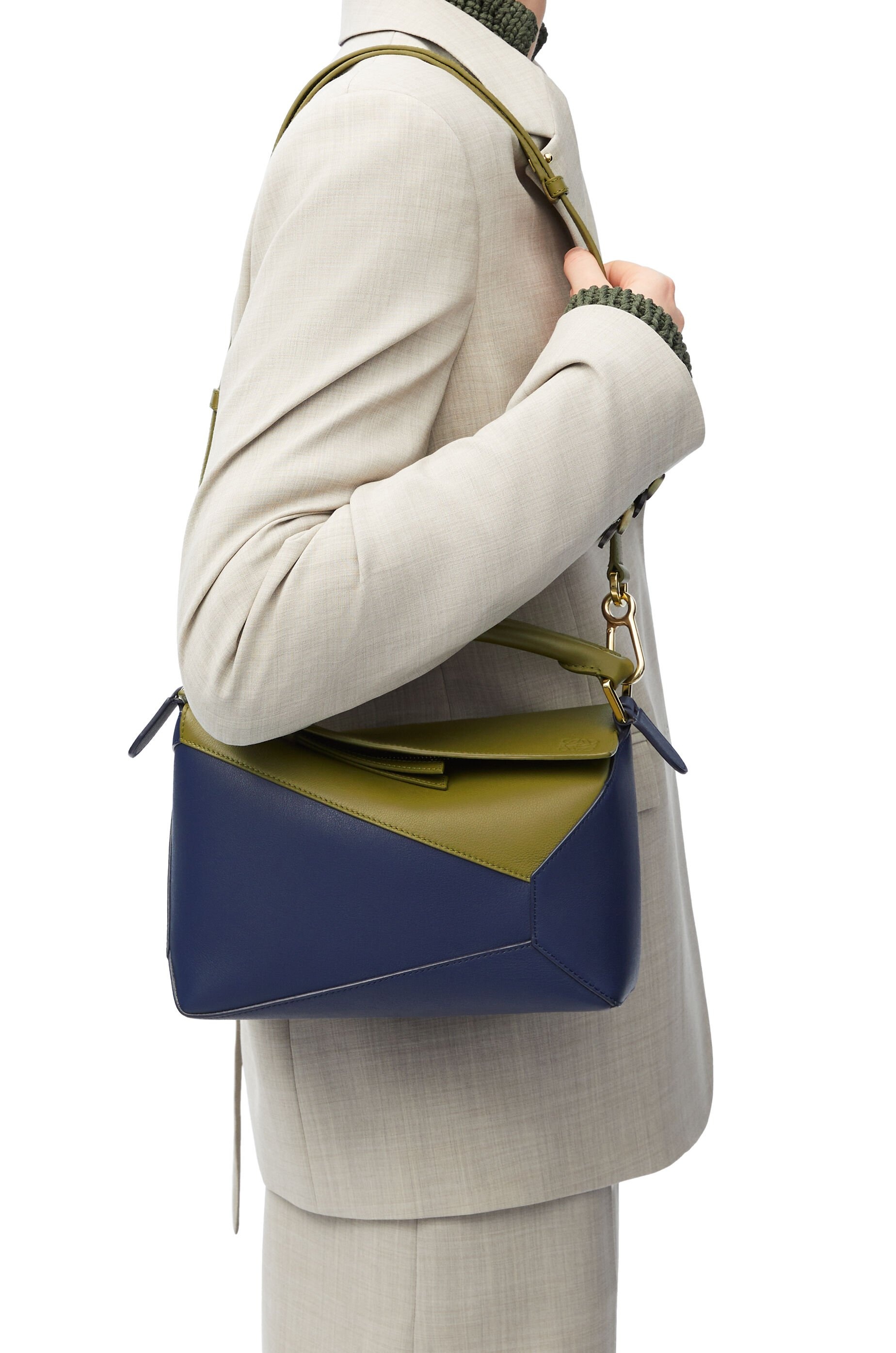 Small Puzzle bag in classic calfskin - 2