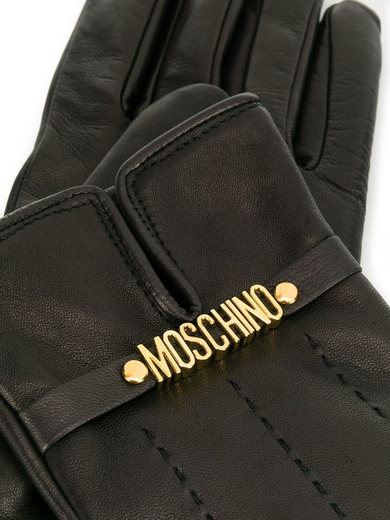 Moschino logo plaque gloves outlook