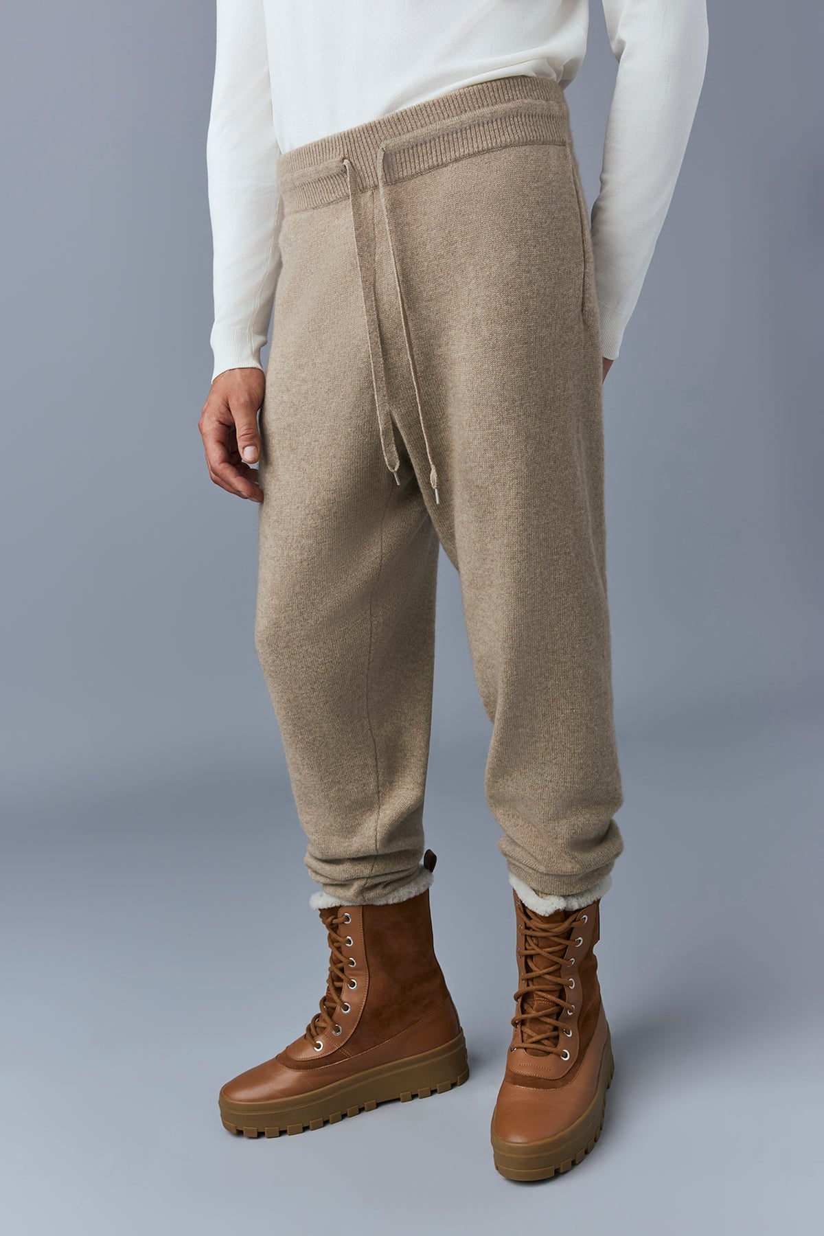 HARRISON Cashmere-blend sweatpants - 5