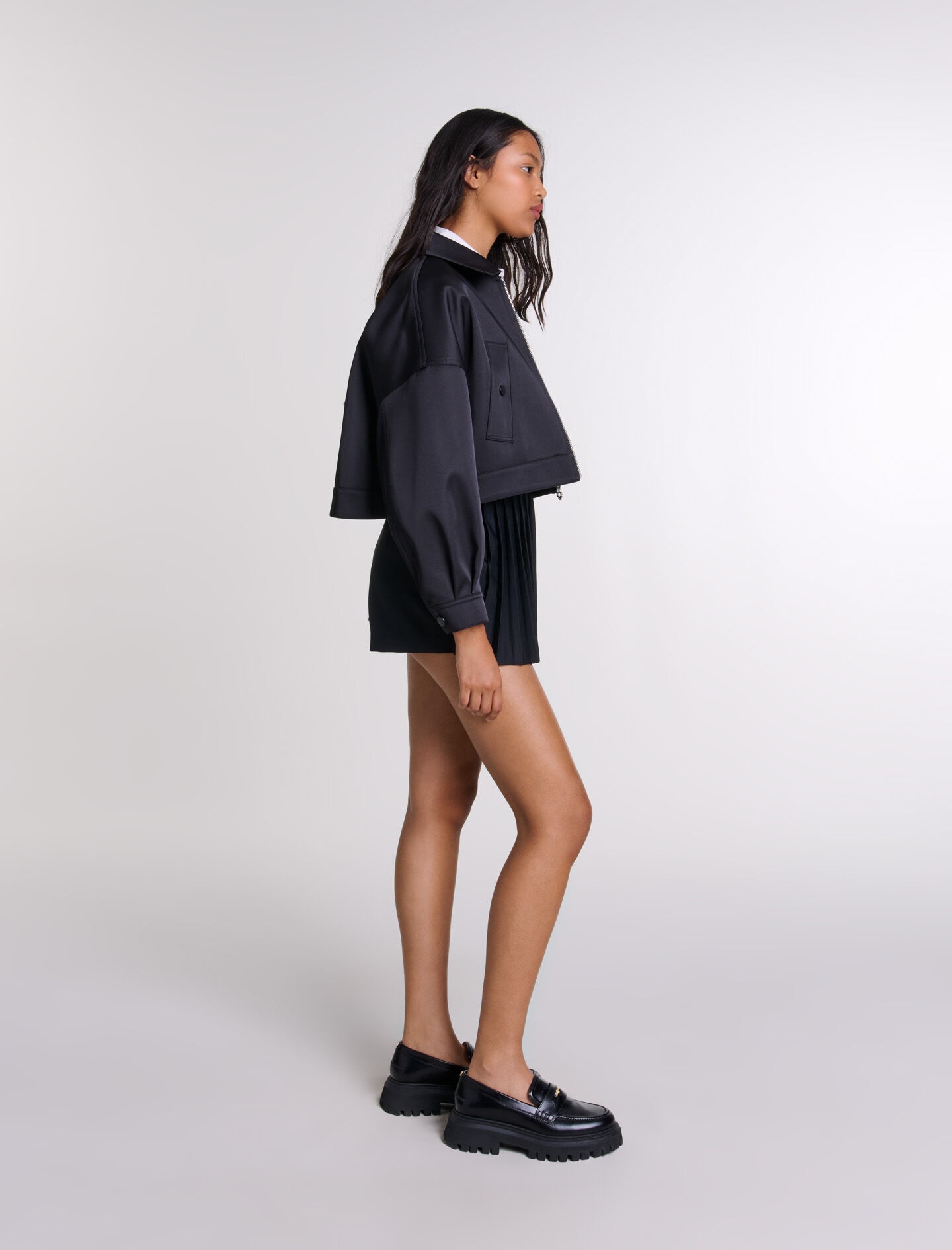 Straight-fit pleated shorts - 3