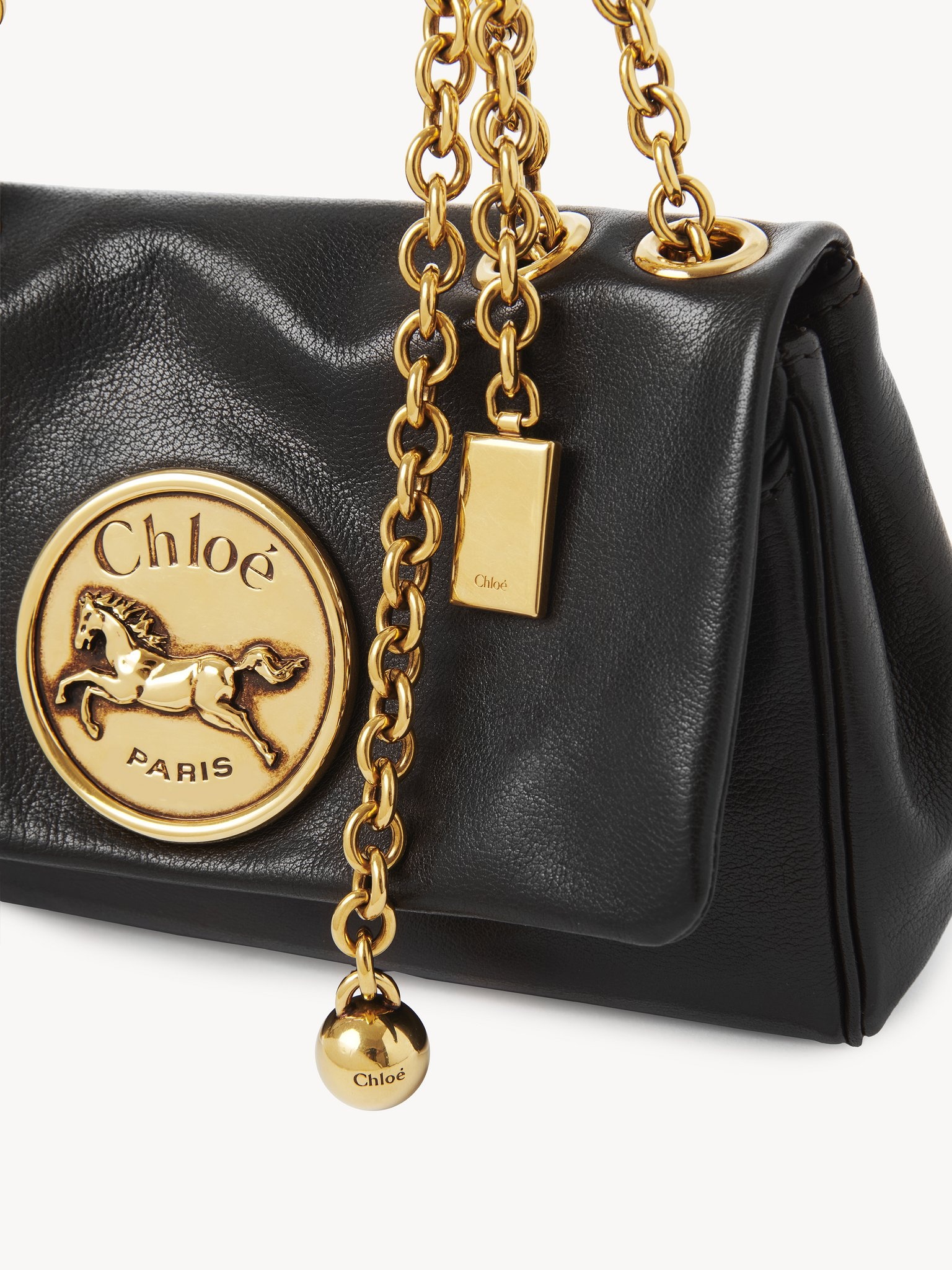 SMALL CHLOÉ HERITAGE SHOULDER BAG IN GRAINED LEATHER - 7