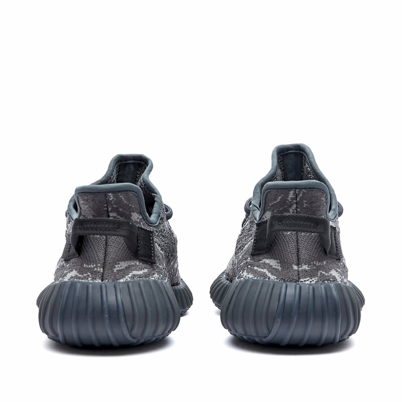 YEEZY Yeezy Boost 350v2 outlook