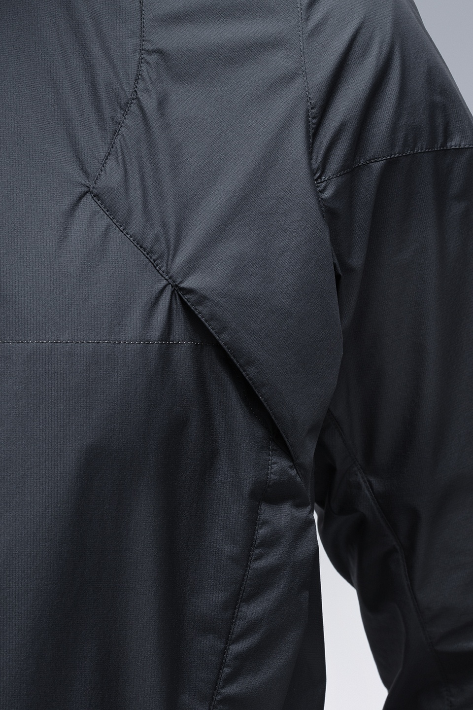 J82-WS 2L Gore-Tex Infinium™ Windstopper® Interops Coat Black - 26